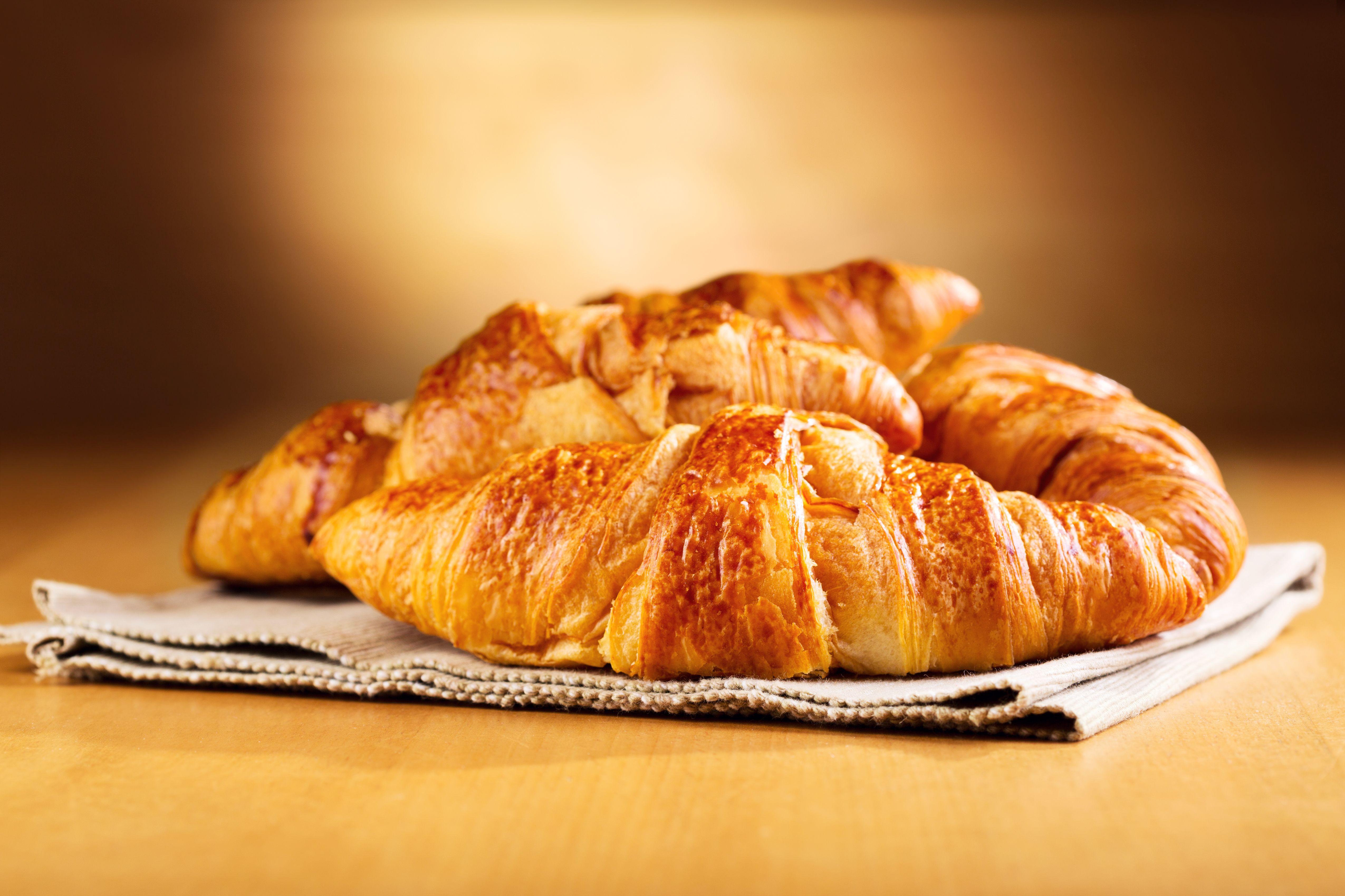 Croissant Wallpapers - Wallpaper Cave