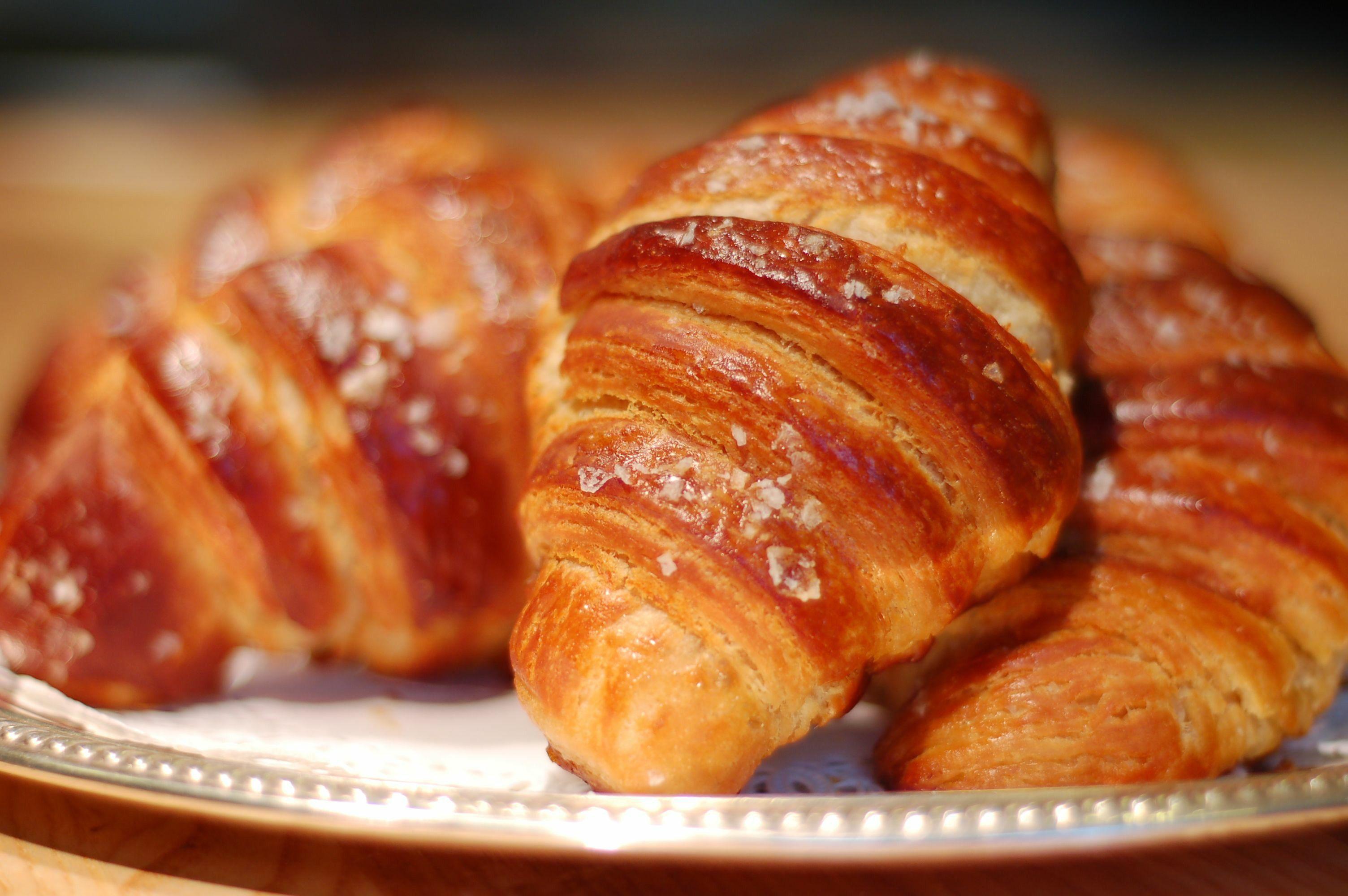 croissant-wallpapers-wallpaper-cave