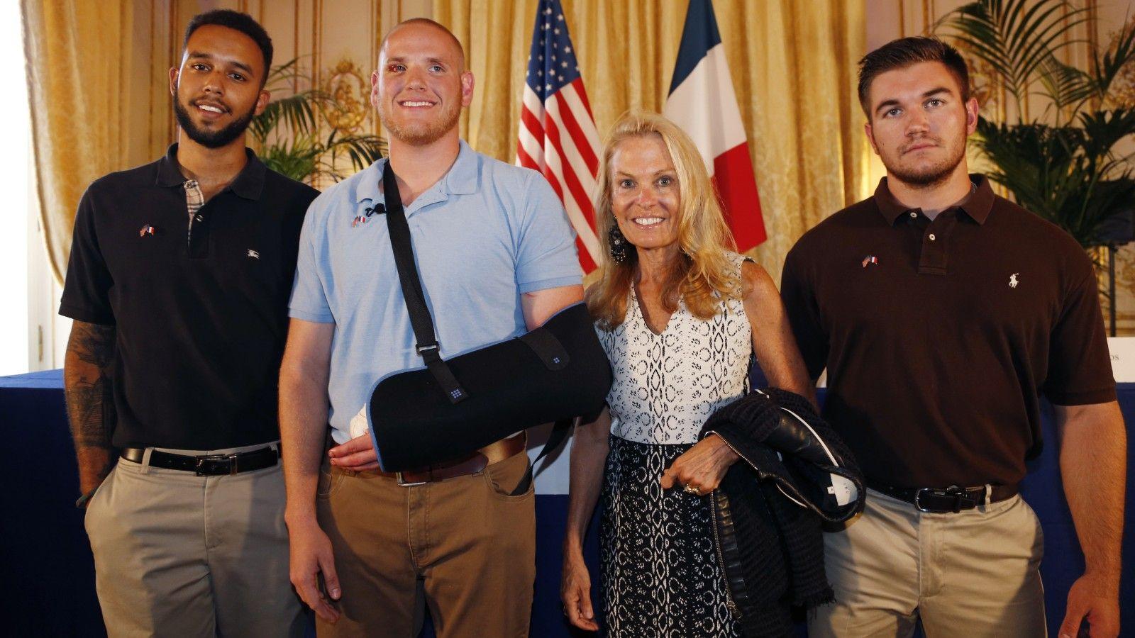 Clint Eastwood casts Paris train heroes as themselves in new film