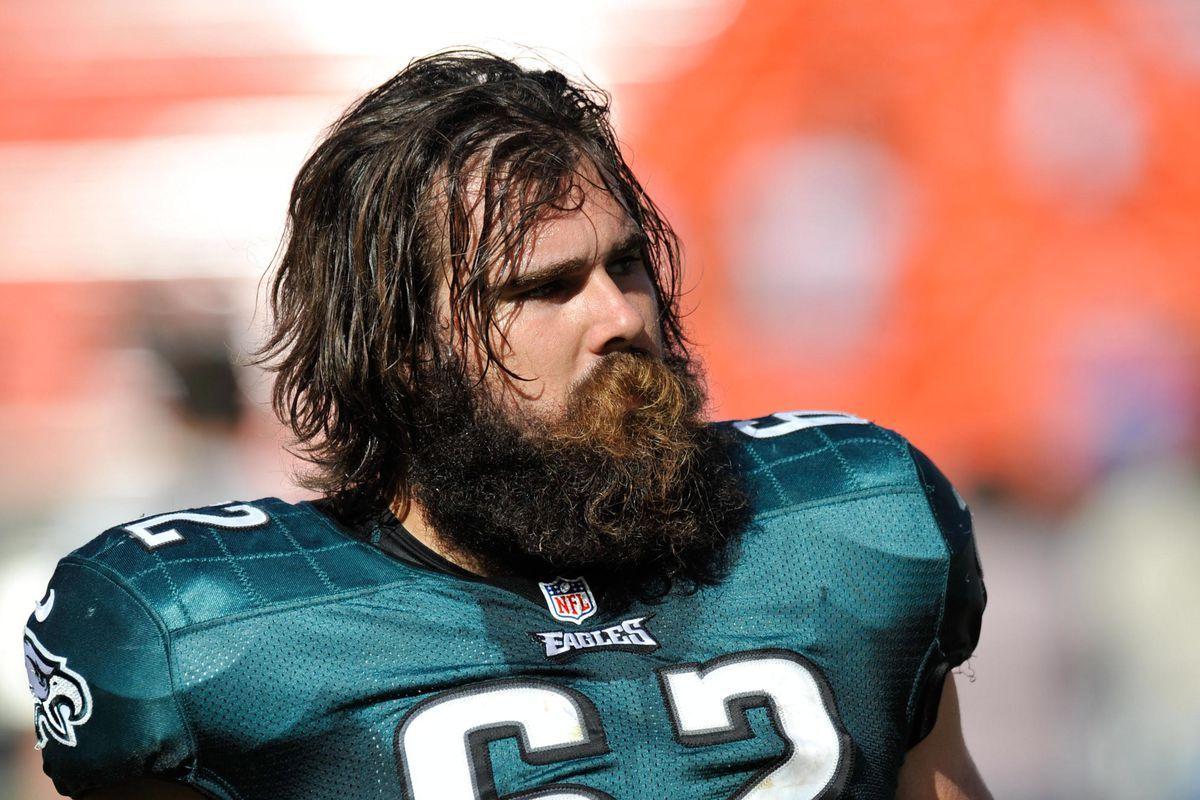 Download Philadelphia Eagles Center Jason Kelce in Action Wallpaper