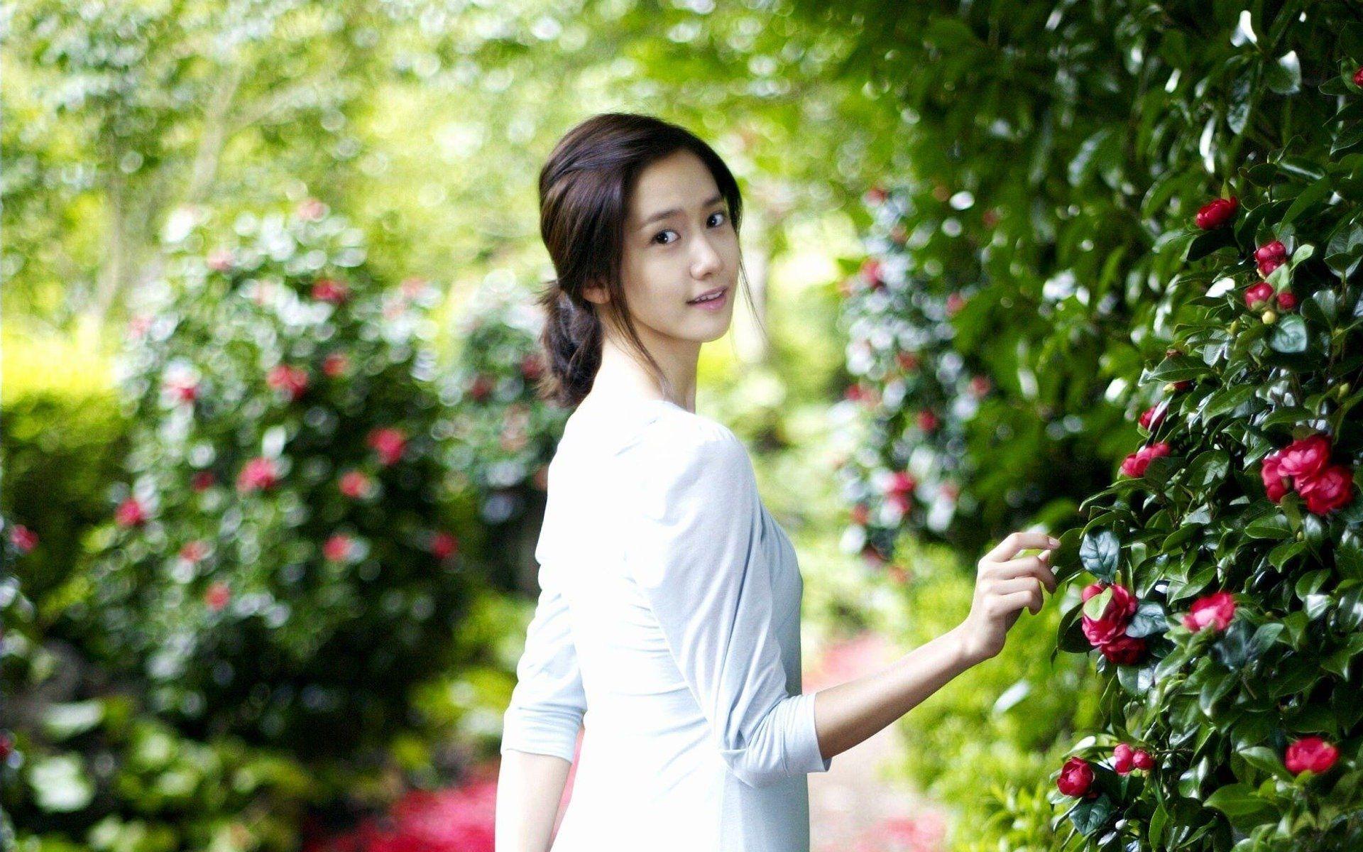 Im Yoona Full HD Wallpaper and Background Imagex1200