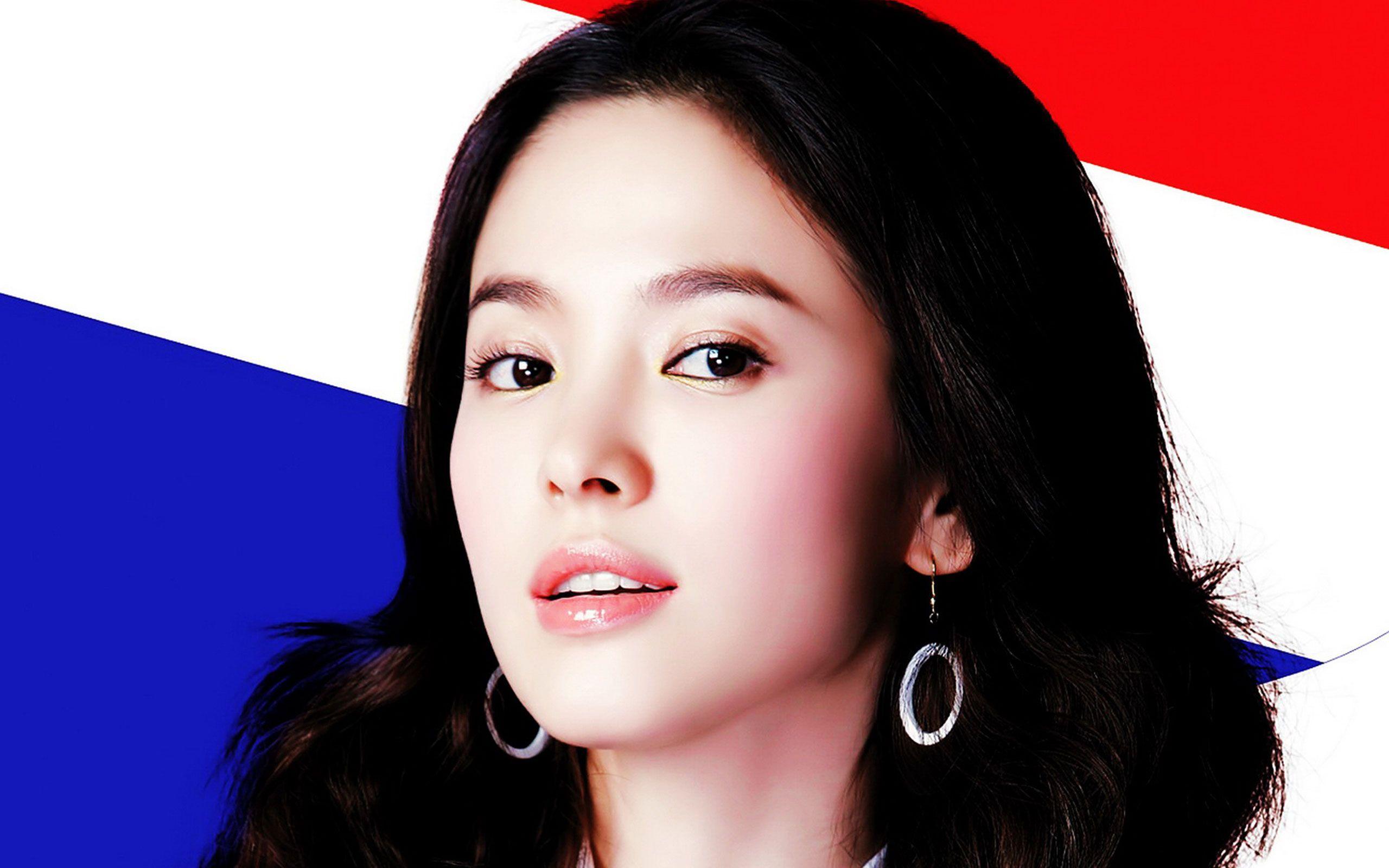 Korean actress Song Hye Kyo Wallpaper 6