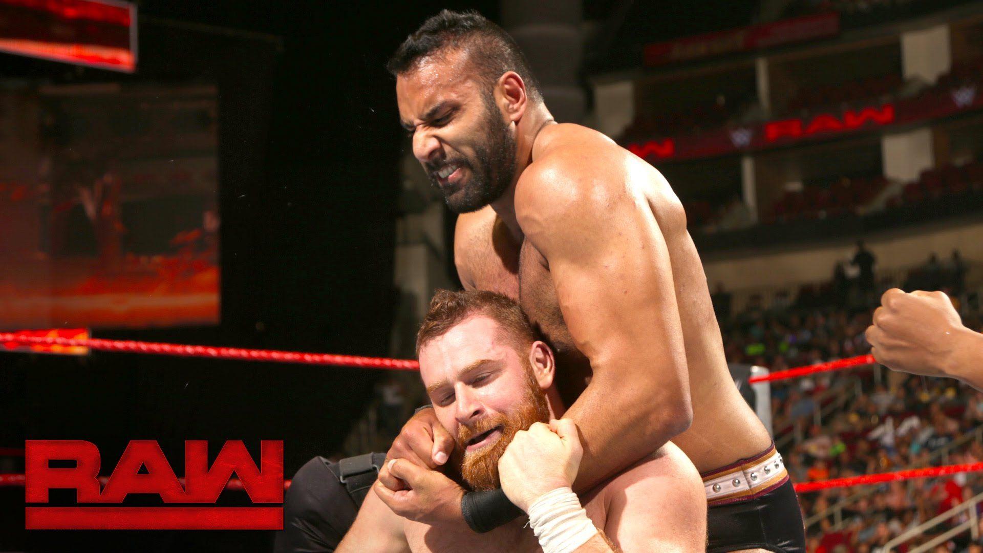 Sami Zayn vs. Jinder Mahal: Raw, Aug. 2016