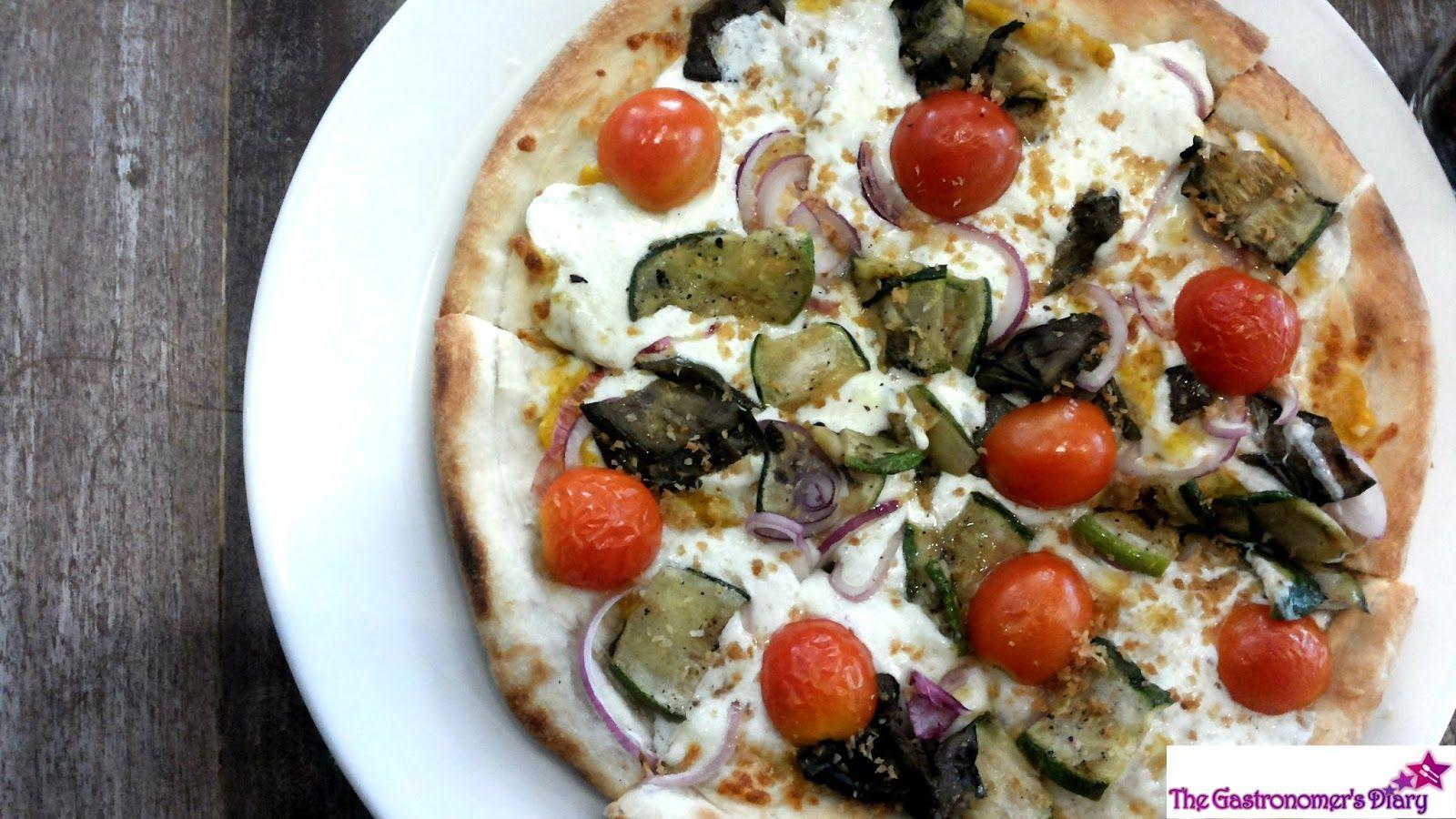 The Gastronomer's Diary: California Pizza Kitchen: National Pizza