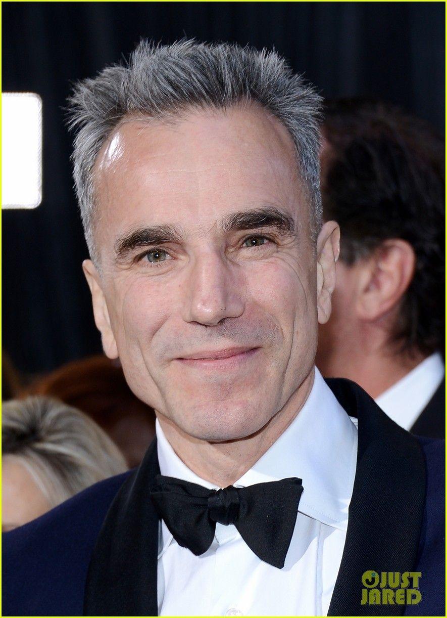 Daniel Day Lewis Wins Best Actor Oscar 2013 For 'Lincoln'!: Photo