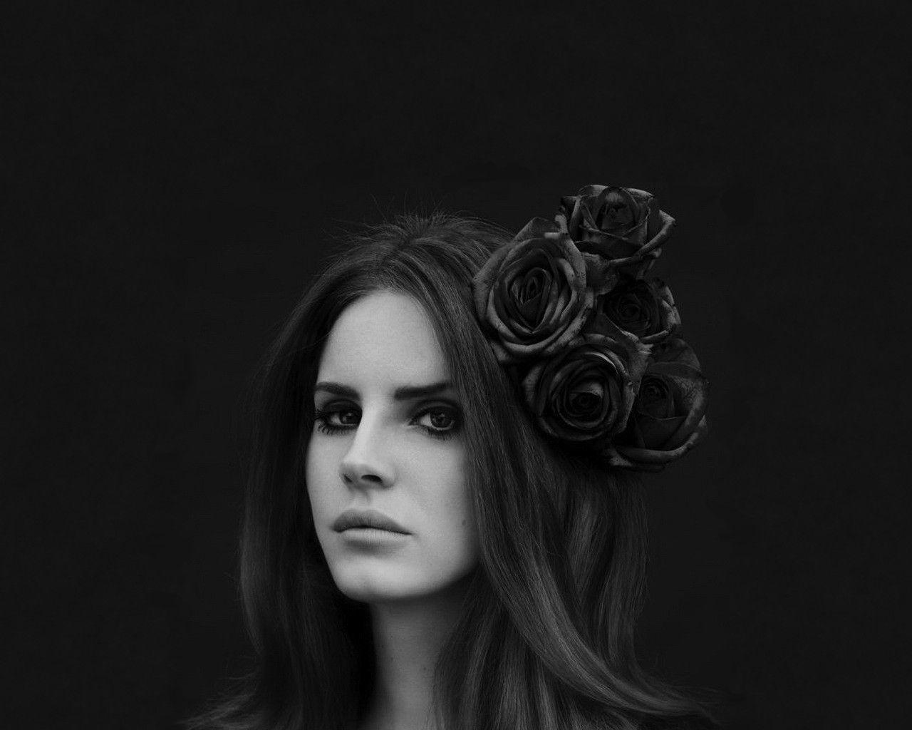 Beautiful Lana Del Rey Monochrome wallpaper. Beautiful Lana Del