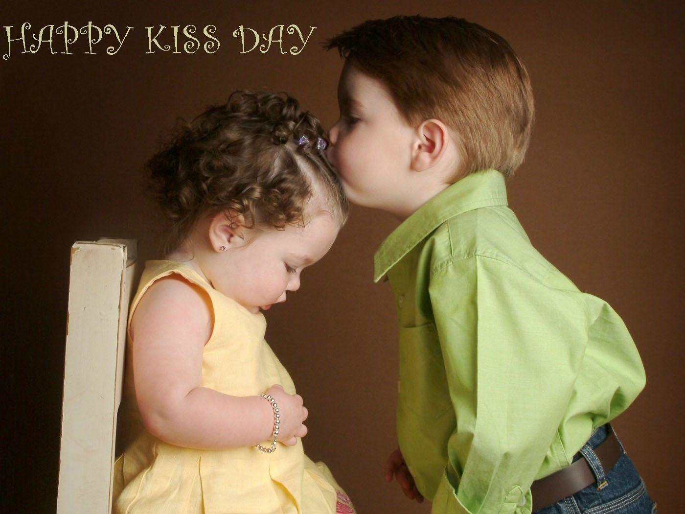 Kiss Day Desktop Wallpaper 12662
