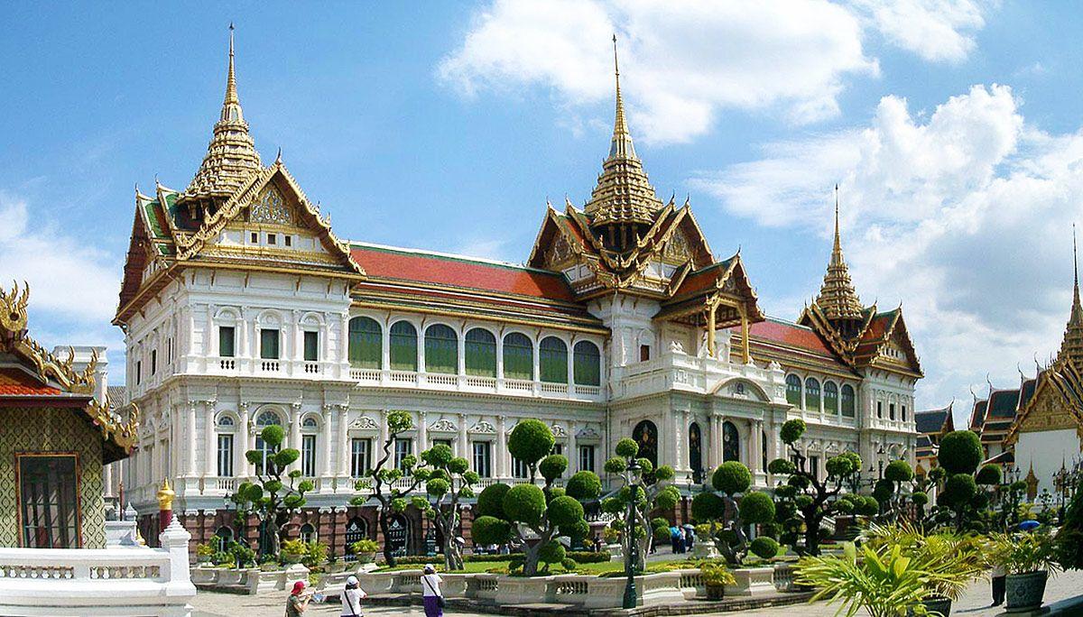 Grand Palace of Thailand Historical Facts and Picture