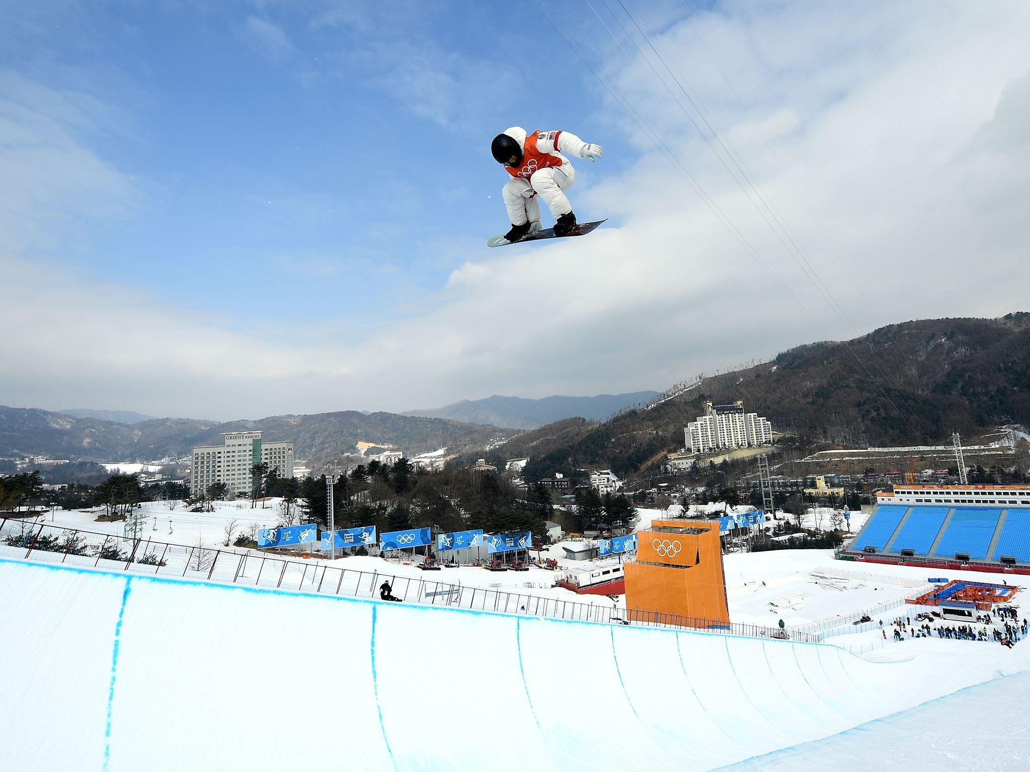 Winter Olympics 2018: Shaun White's bid to reclaim snowboard half