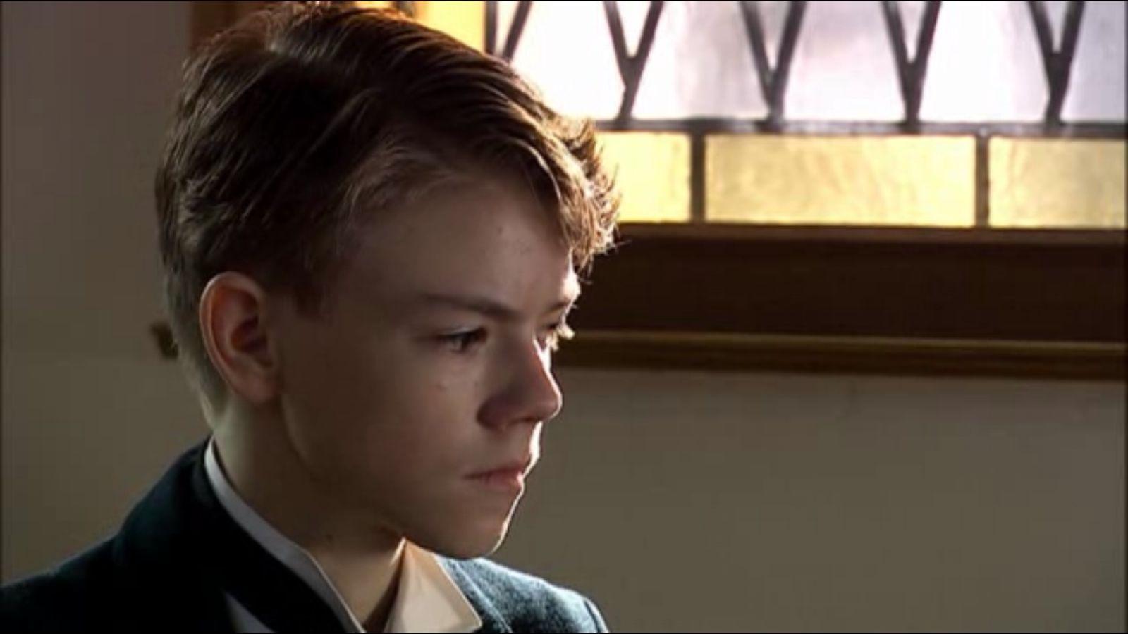 Picture of Thomas Sangster in Doctor Who, episode: Human Nature