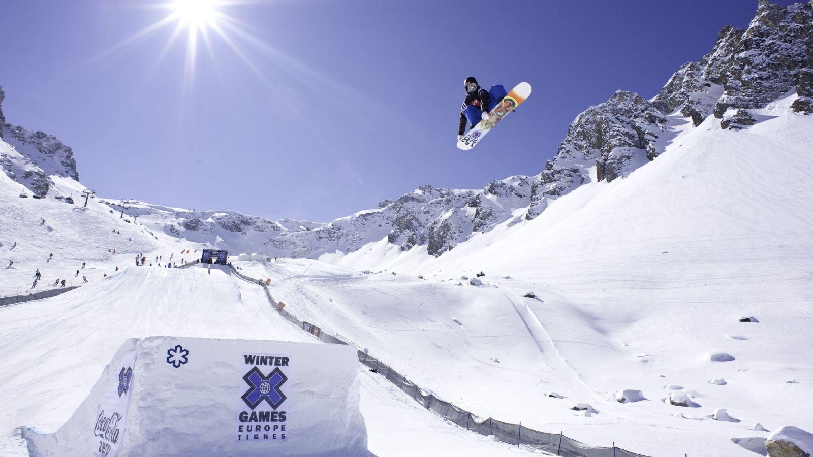 wallpaper: HD Snowboarding Wallpaper iPhone