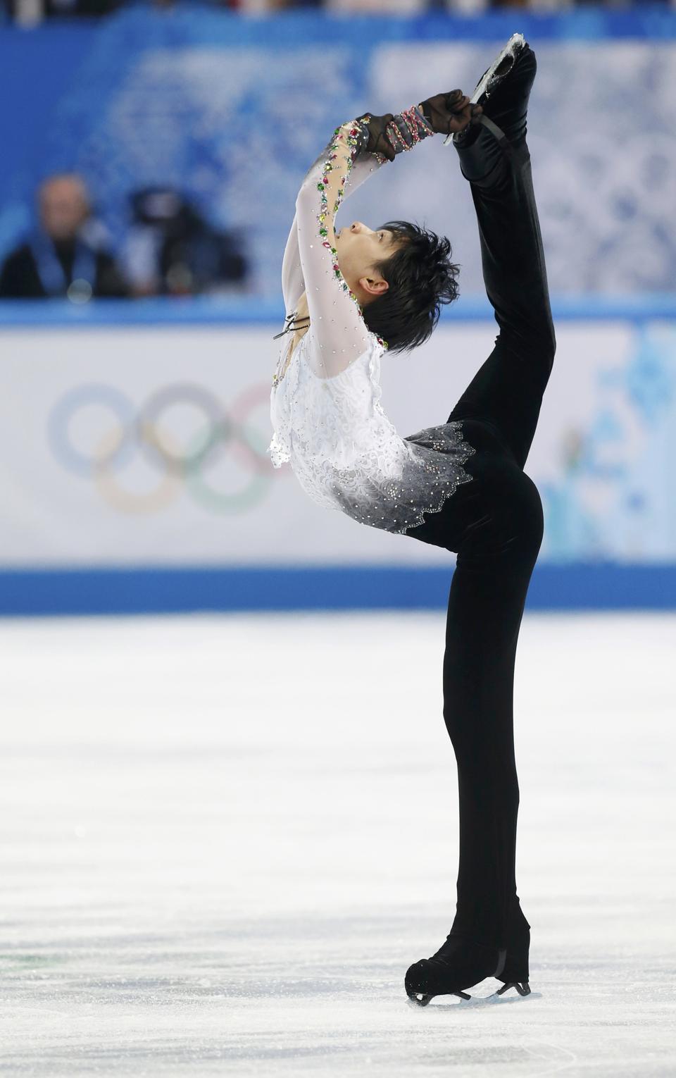 Winner Japan's Yuzuru Hanyu competes during the Figure Skating