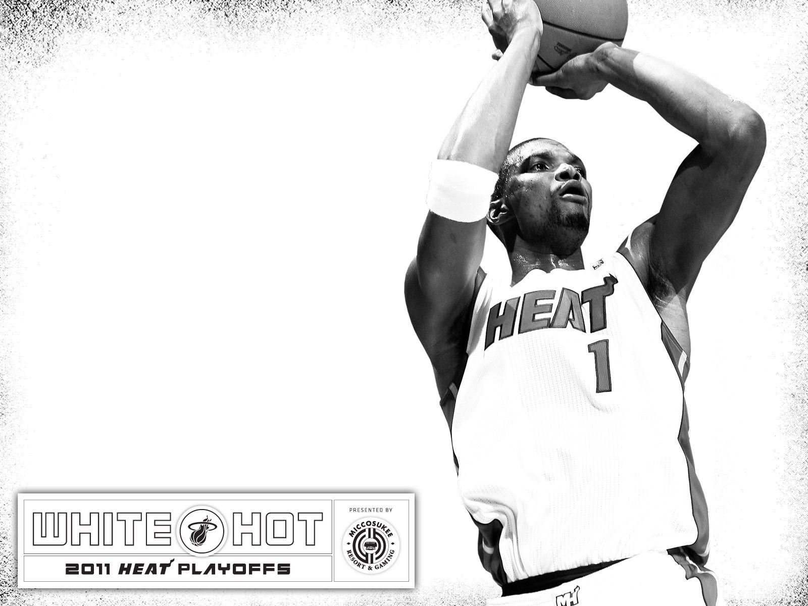 2010 11 NBA Miami Heat Chris Bosh WhiteHot 1600x1200 Download