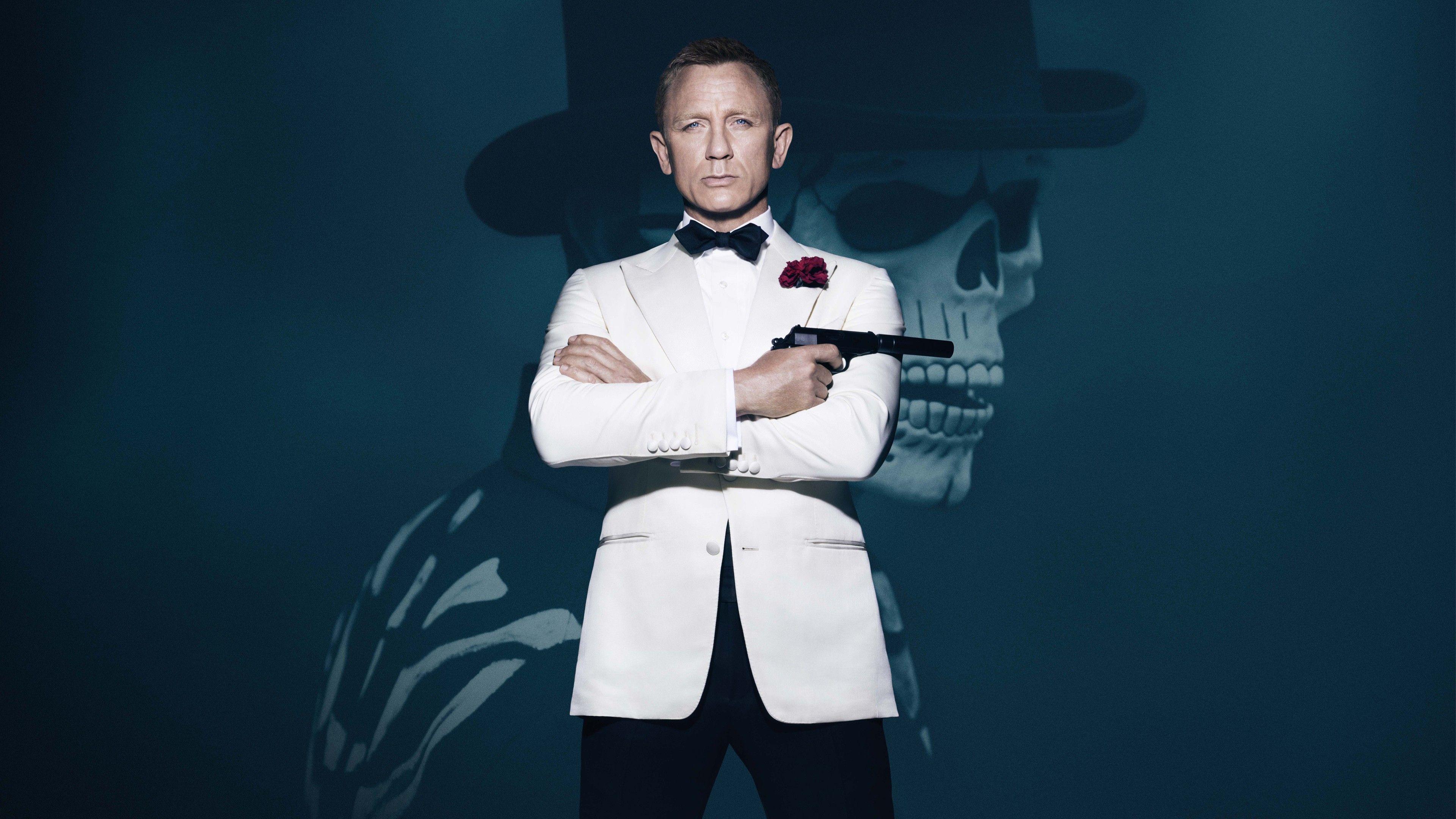 Daniel Craig in Spectre Wallpaper