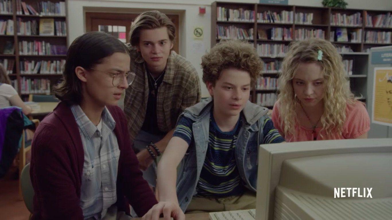 New Netflix Show 'Everything Sucks' is Bringing Out Heavy 1990's