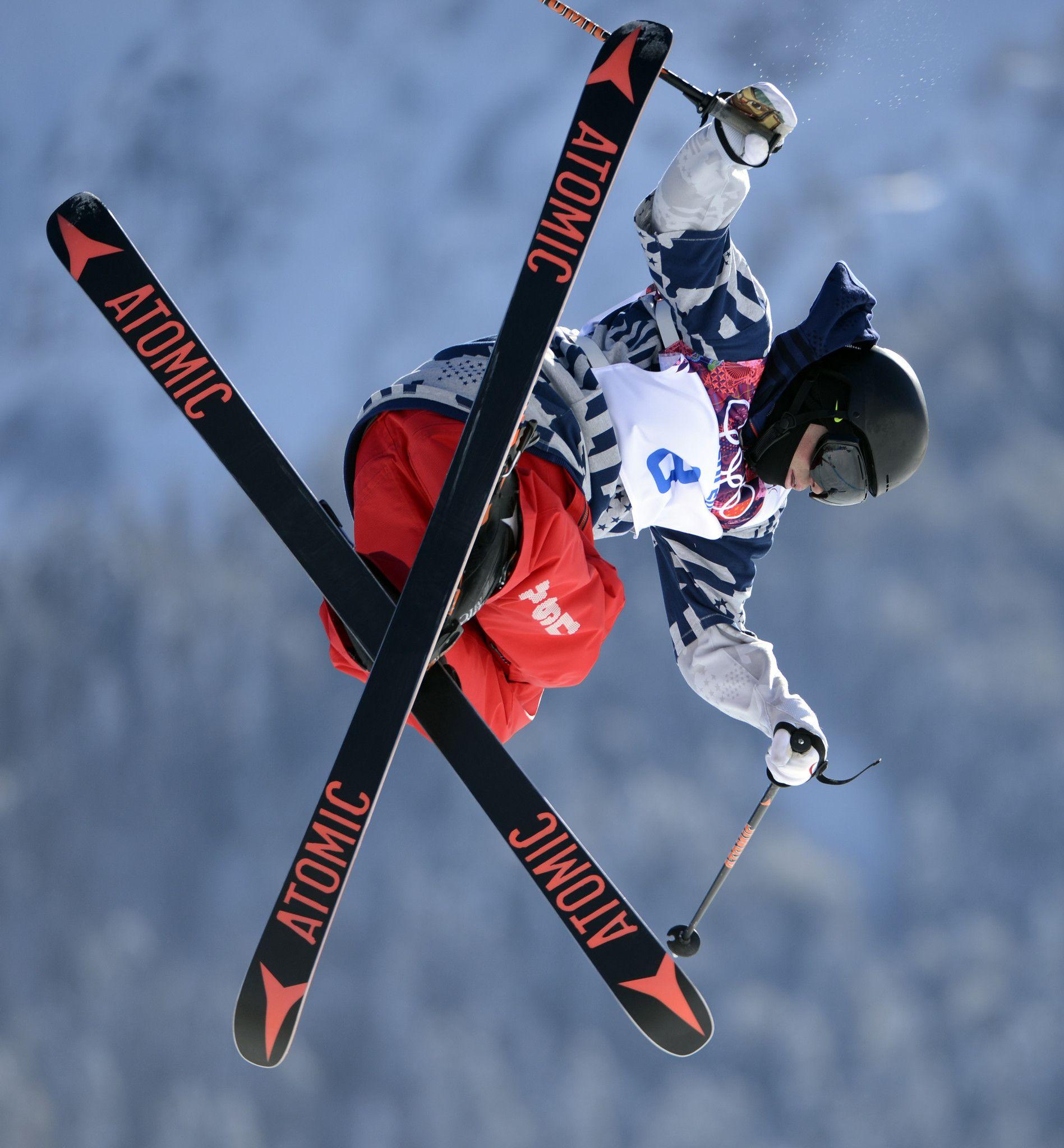 Gus Kenworthy (1897×2048)