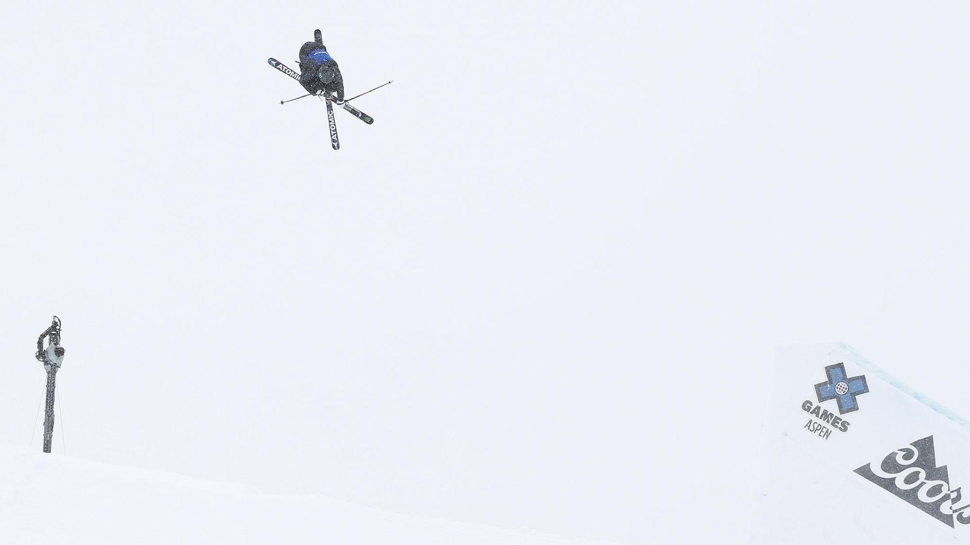 Gus Kenworthy wins Men's Ski Slopestyle silver