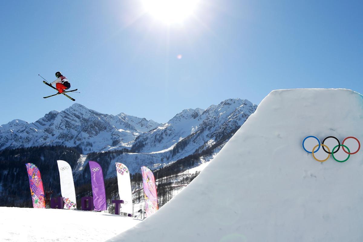 USA's Wise wins gold in inaugural men's freestyle skiing halfpipe