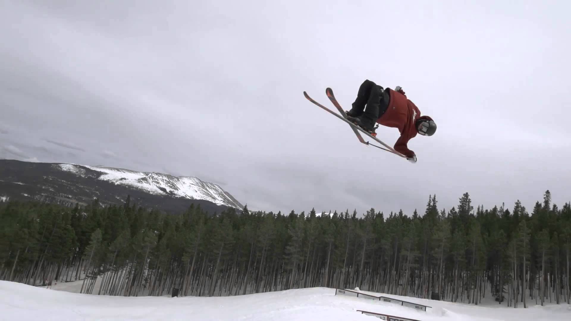 Gus Kenworthy Skihead (Nike Edit 2014)