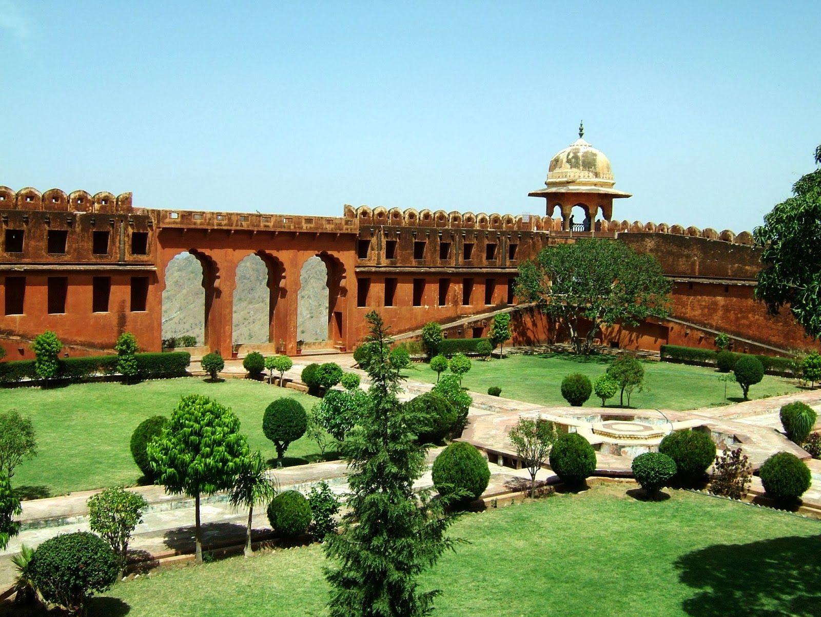 Jaigarh Fort Wallpaper Places In India Wallpaper