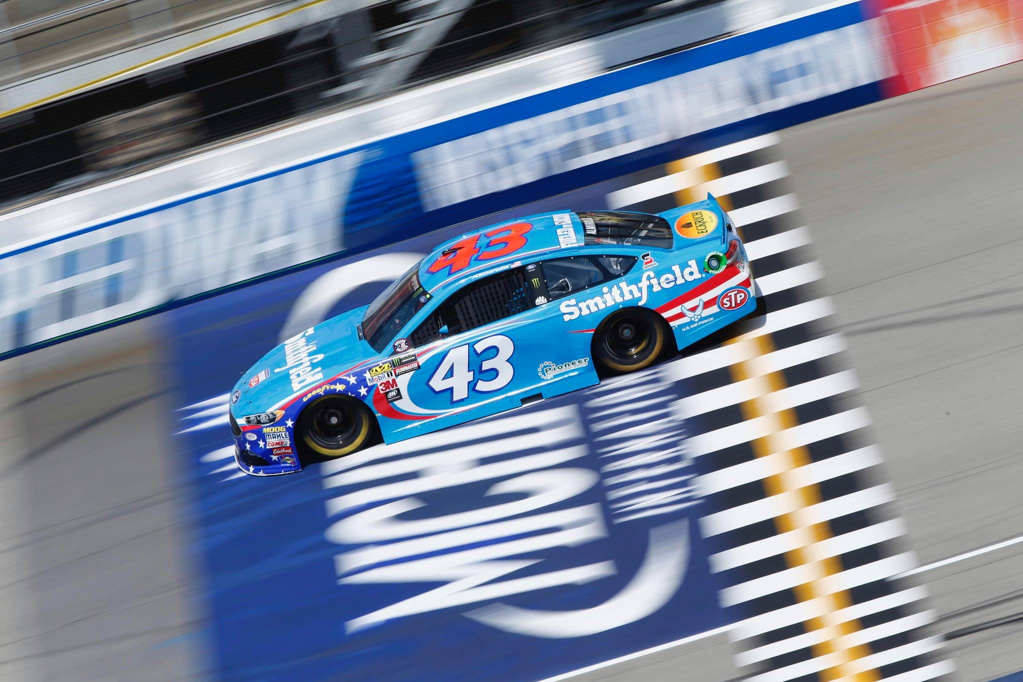 Bubba Wallace 2018 plans uncertain after sponsor shakeup