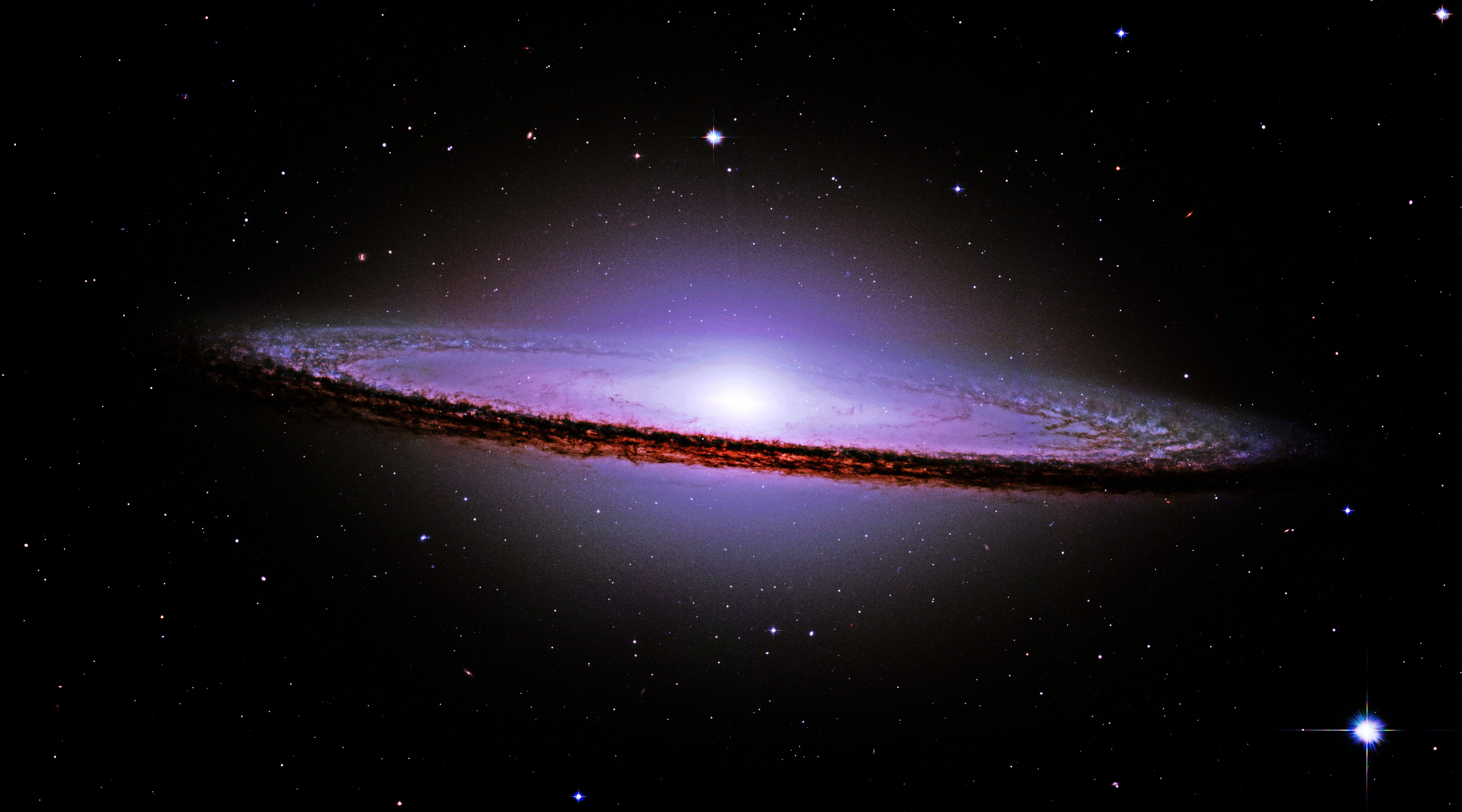Messier 104 sombrero galaxy