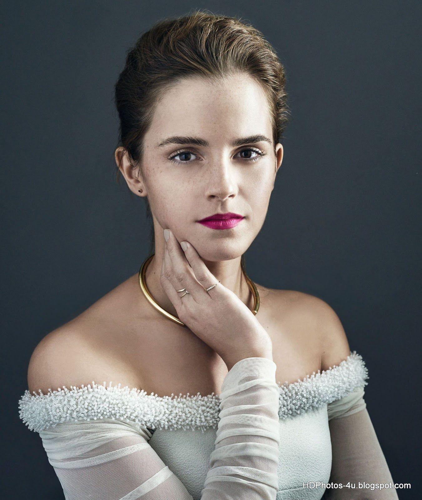 Celebrity Photo: Emma Watson at BAFTA 2014 Jaguar Britannia