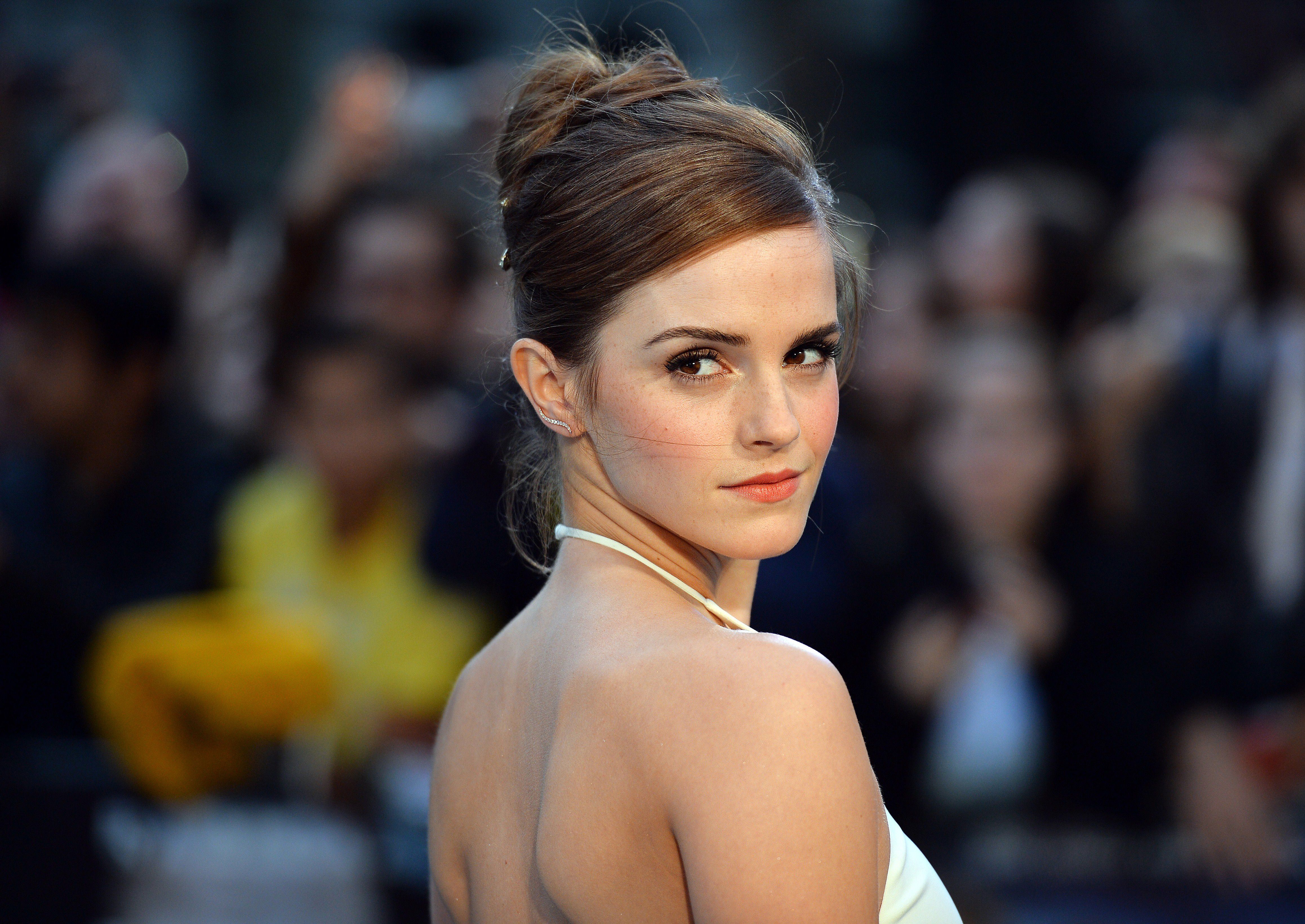 Emma Watson Has Started a Feminist Book Club