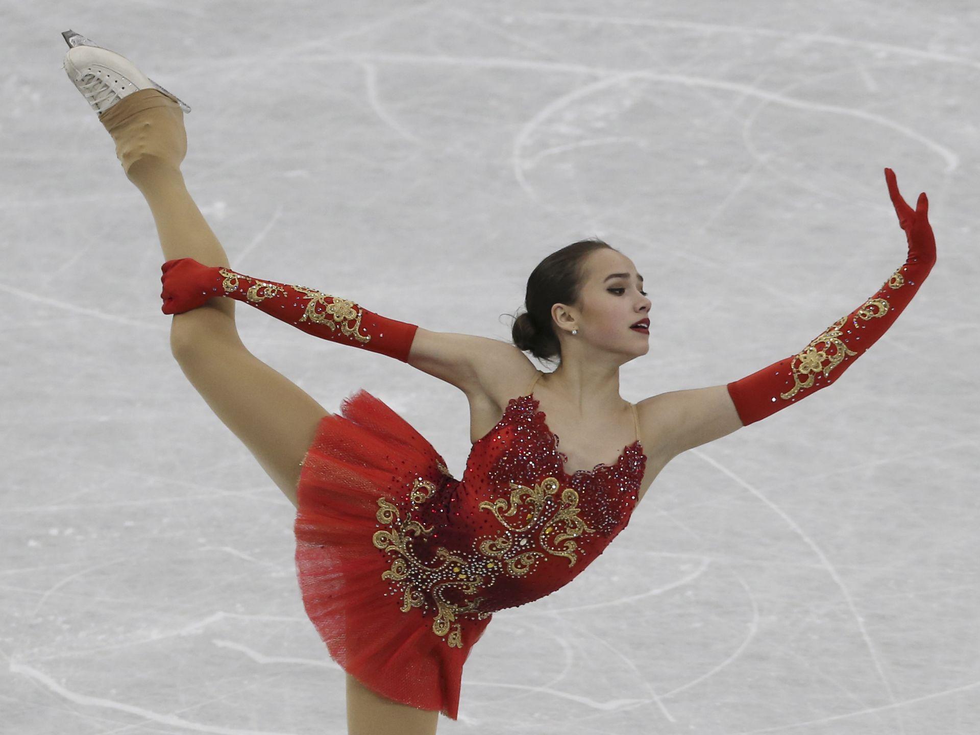 World's top figure skaters compete at Grand Prix Final
