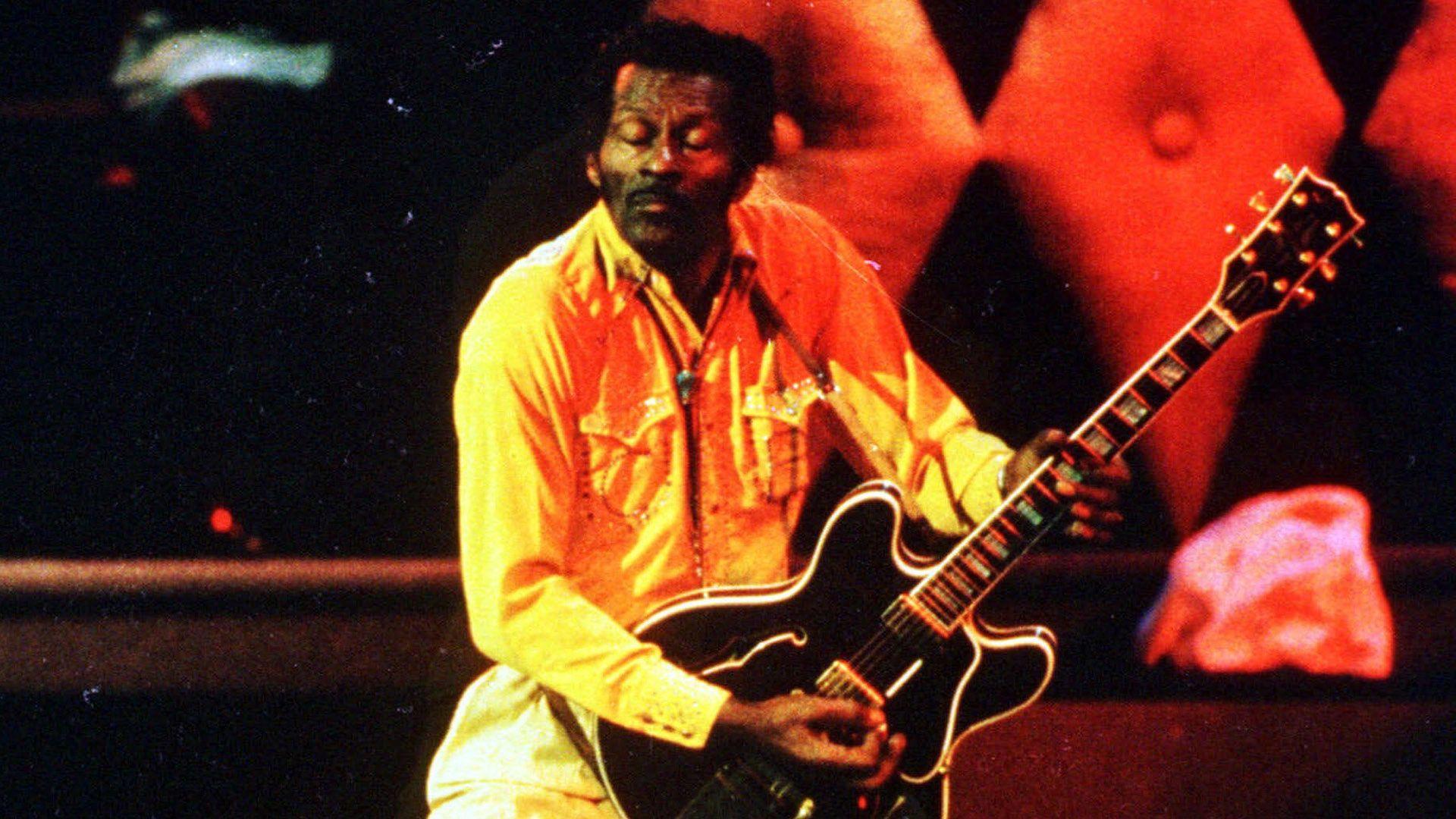 wltx.com. Rock 'n Roll Legend Chuck Berry Dies