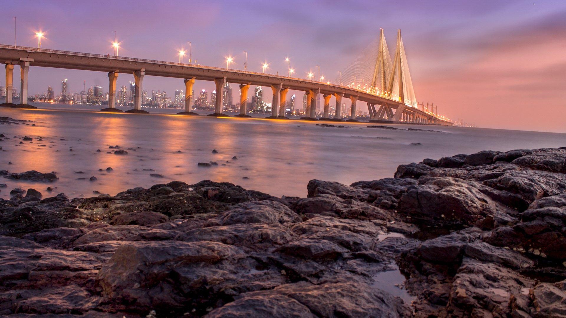 The Bandra Worli Sea Link Bridge, Mumbai, India. Windows 10