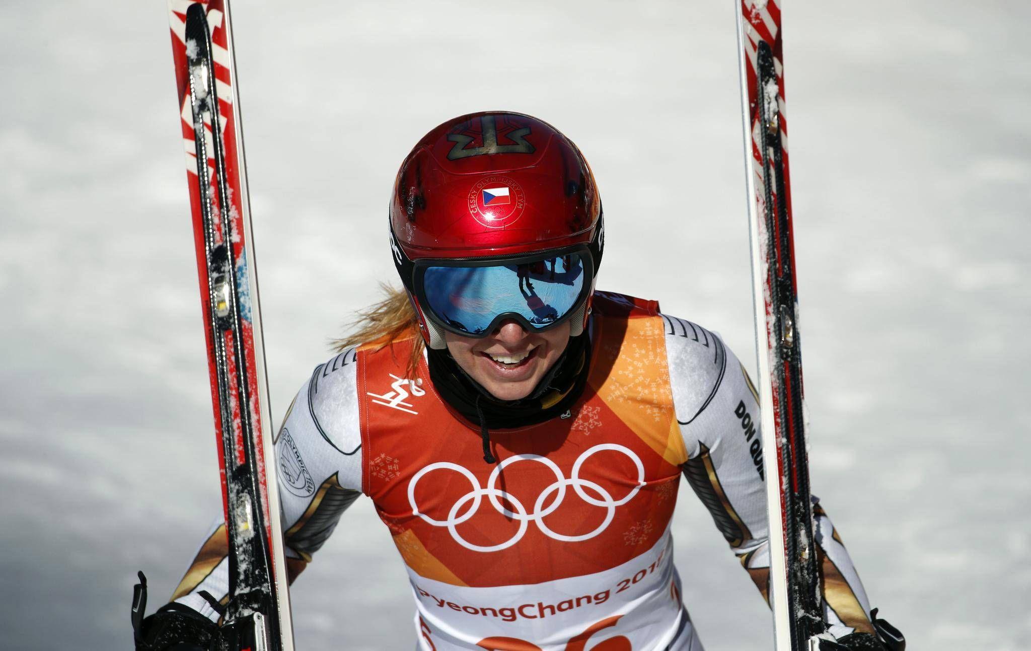 Czech Skier Ester Ledecka Takes Shock Super G Gold As Lindsey Vonn