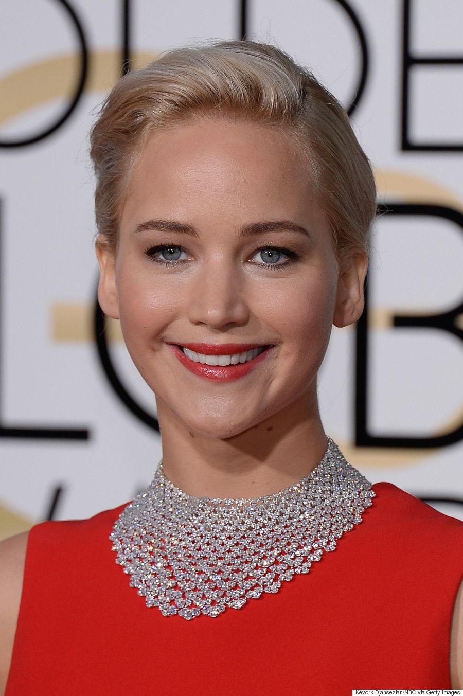 Jennifer Lawrence Dazzles At 2016 Golden Globes In Dior