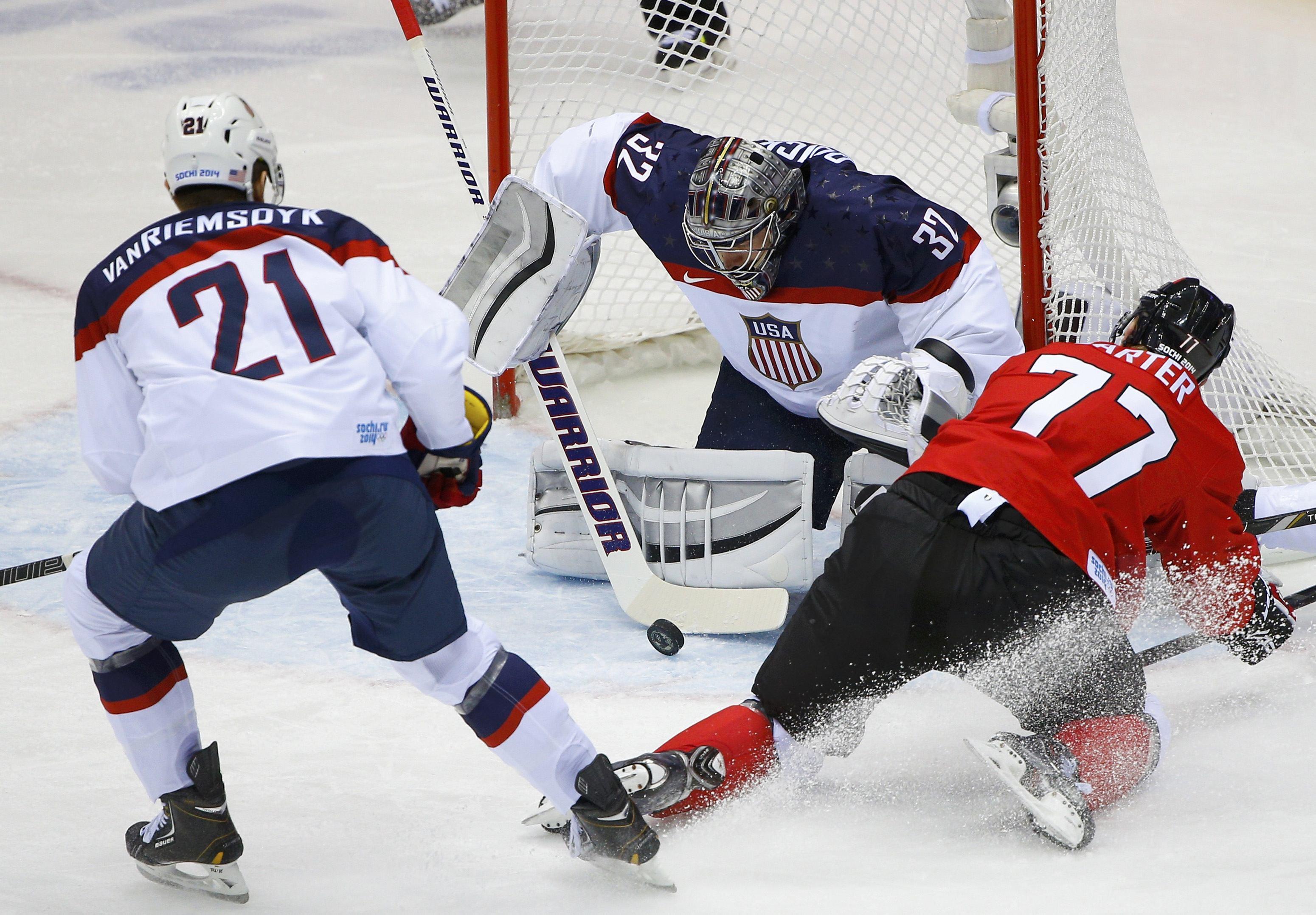 Хоккей с шайбой 2014. Team USA Olympic House inside Sochi 2014.
