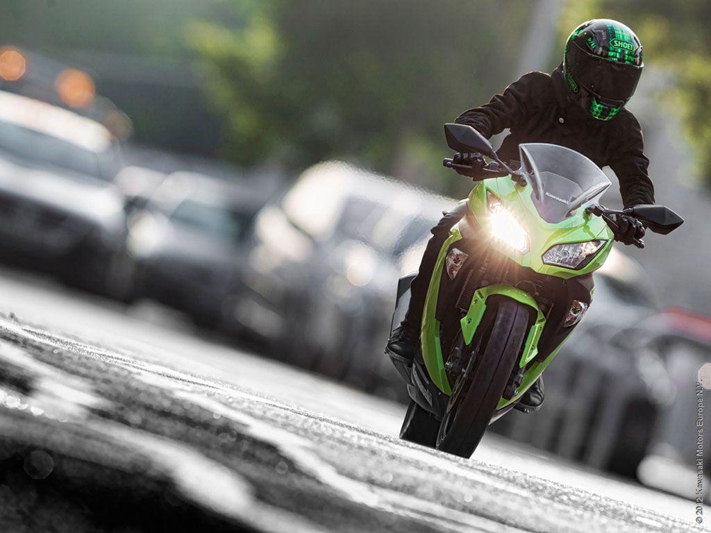 Kawasaki Ninja 300