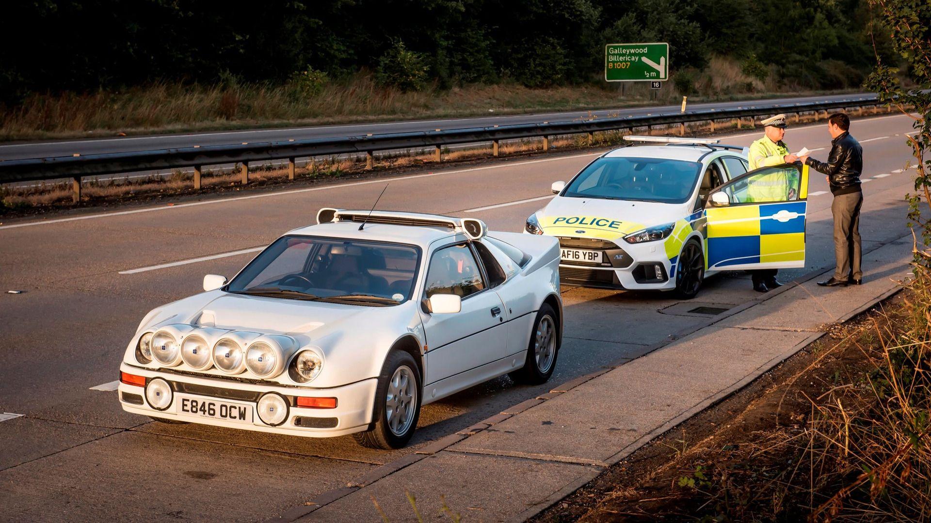 UK police try Focus RS, 30 years after RS200