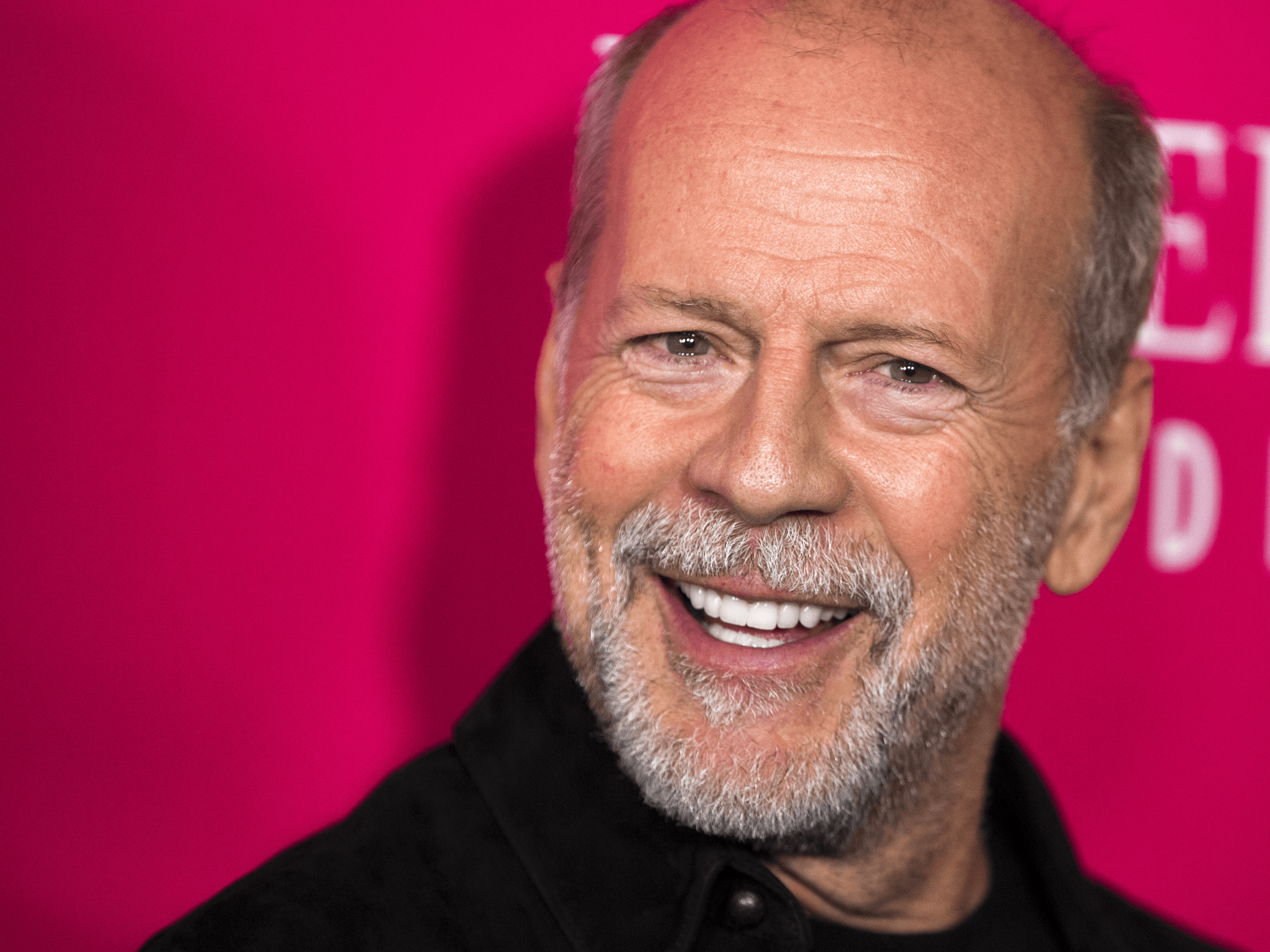 Bruce Willis responds to 'Die Hard' movie pitch