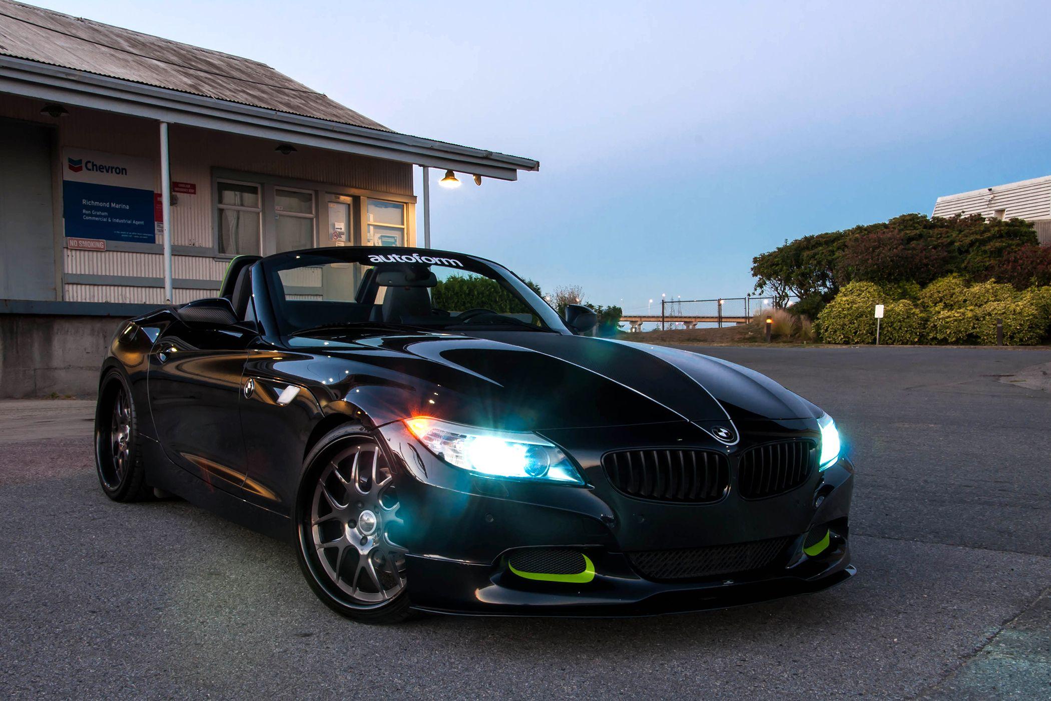BMW Z4 HD Wallpaper and Background Image