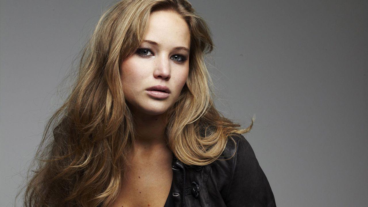 Jennifer Lawrence Might Reteam With MOCKINGJAY Director For