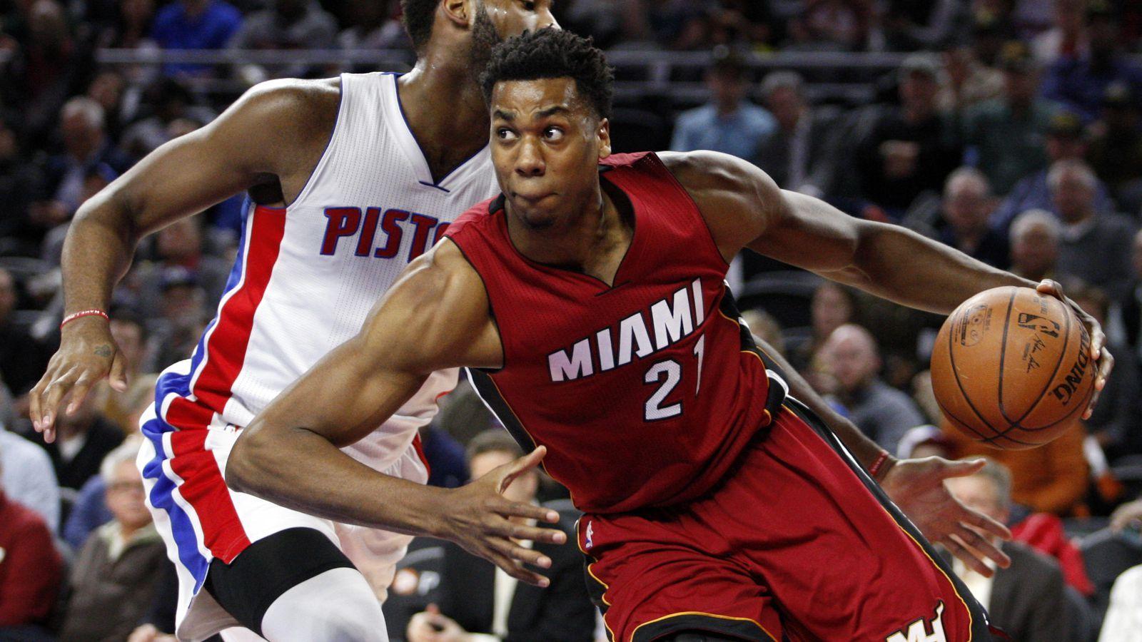 Hassan Whiteside Announces He's Re Signing With The Heat
