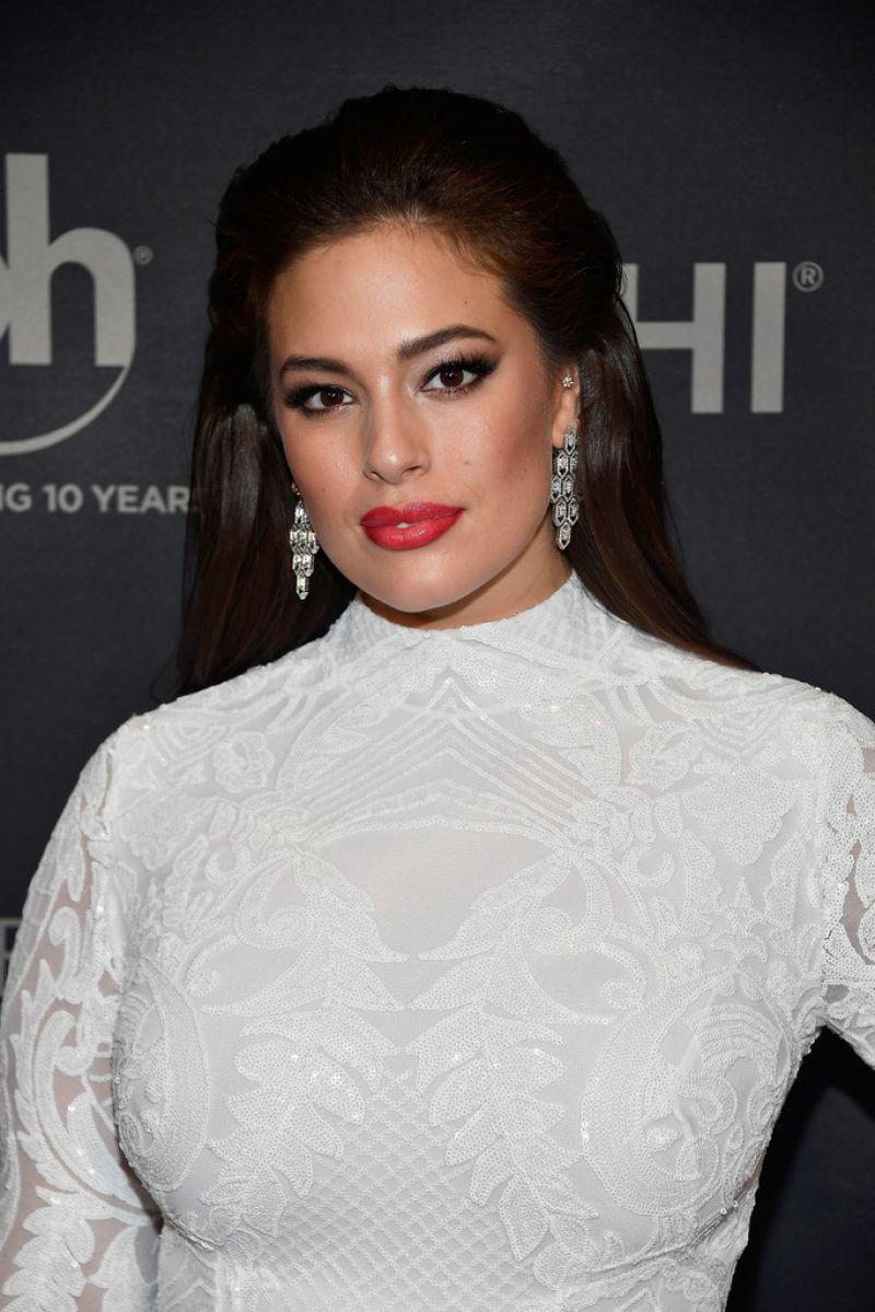 HQ Photo of HOT Ashley Graham in white dress at 2017 Miss