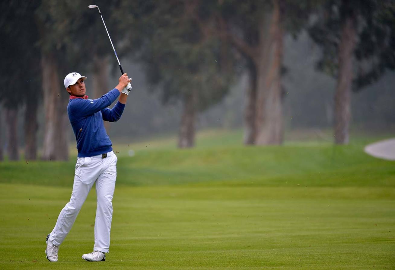 Northern Trust Open: Round 1