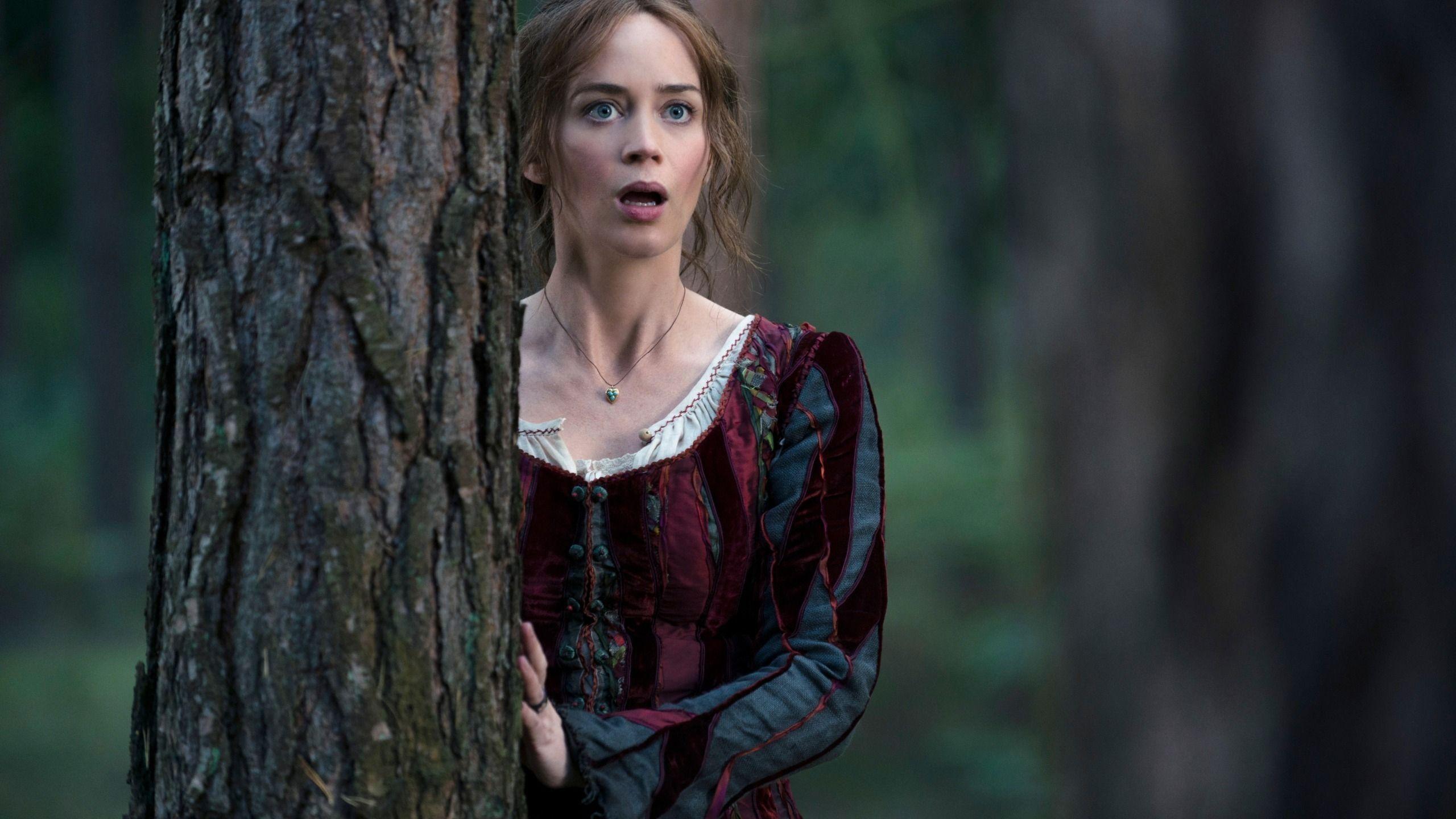 Into the Woods Emily Blunt desktop PC and Mac wallpaper