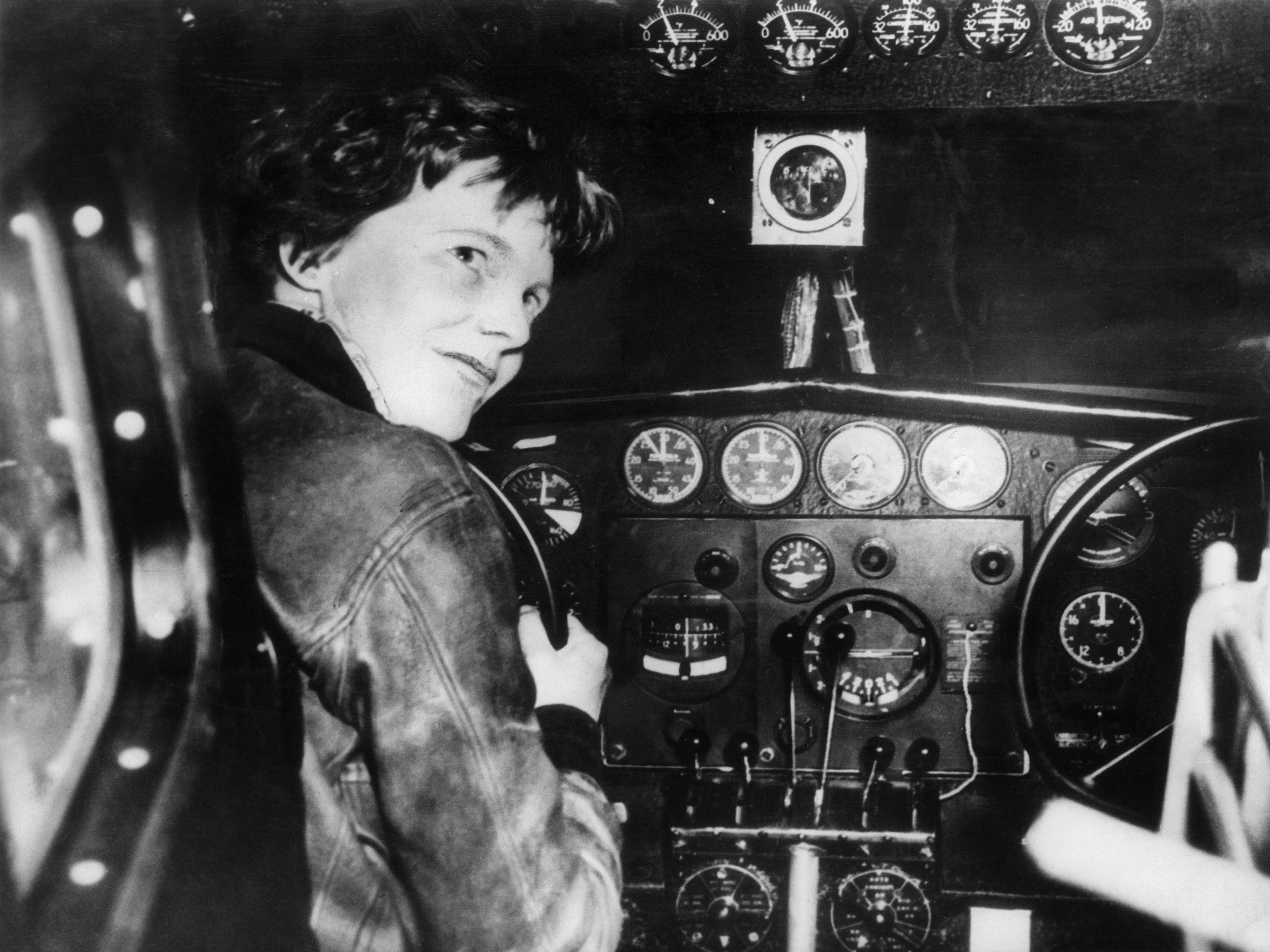 Amelia Earhart May Have Survived Flight, New Photo Suggests