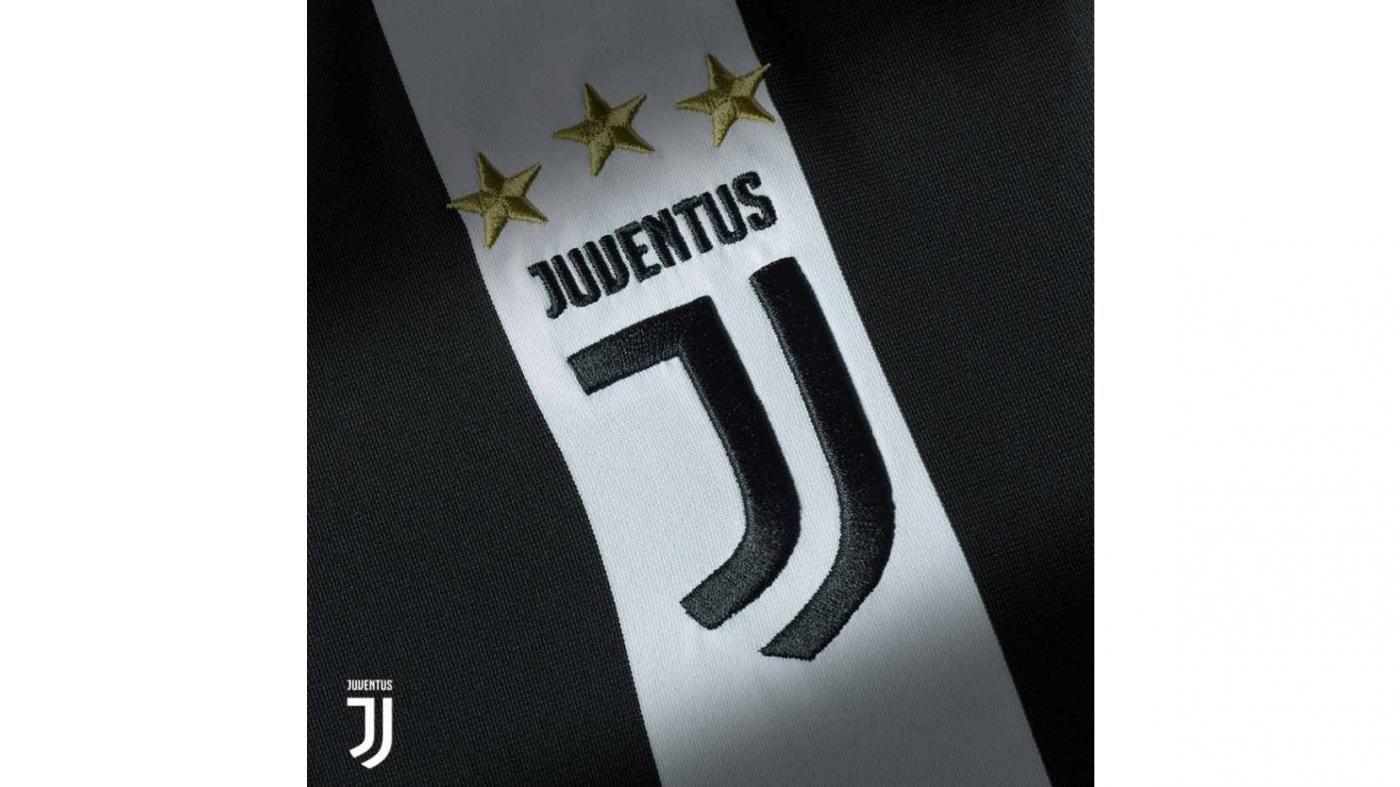 Juventus' 2017 18 Home Kit