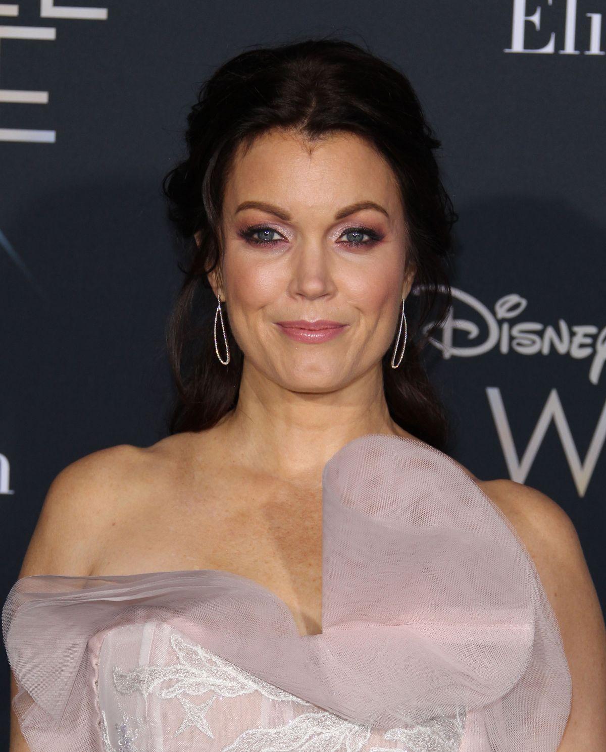 Bellamy Young At A Wrinkle In Time Premiere In Los Angeles