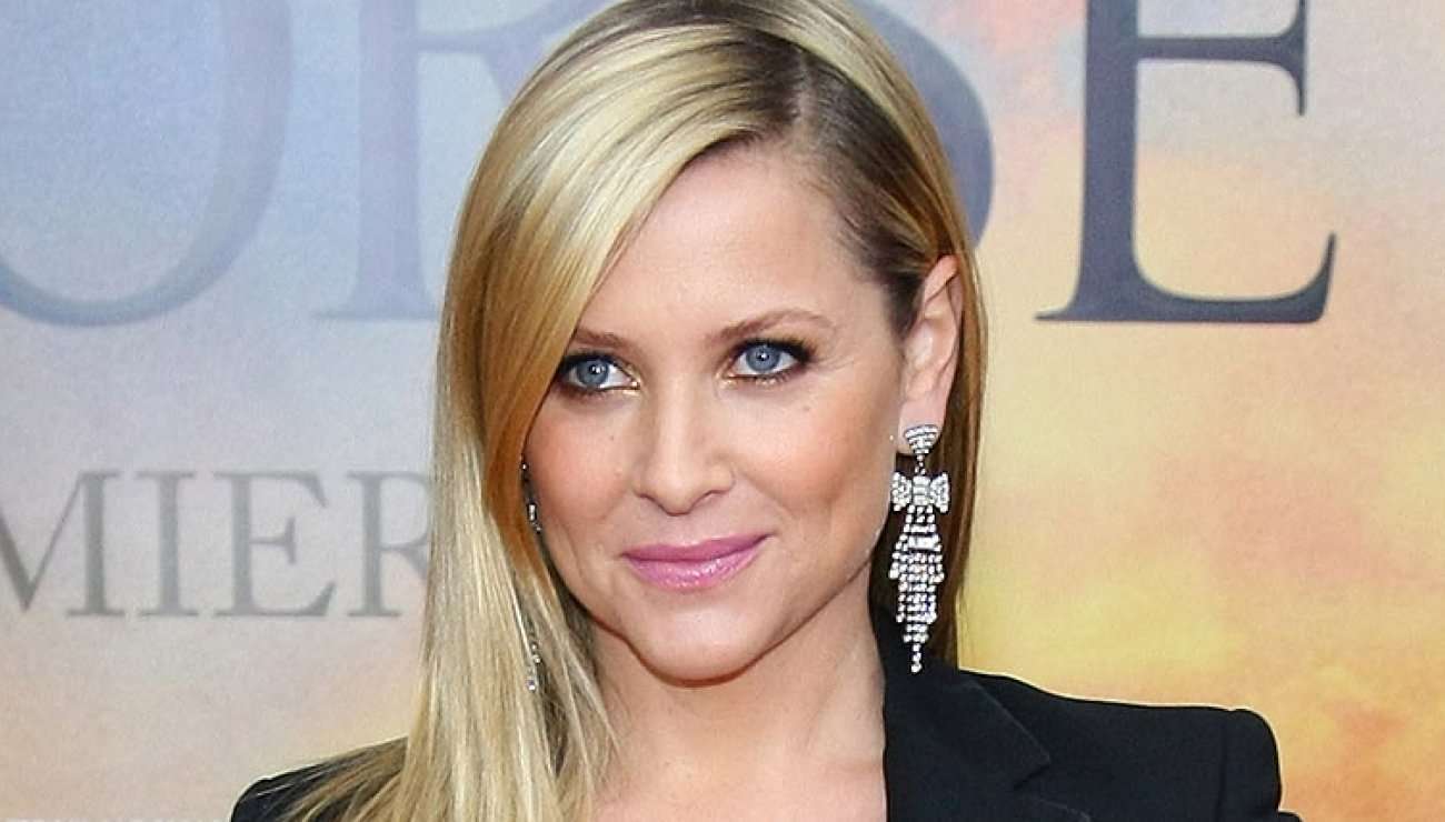 Picture of Jessica Capshaw, Picture Of Celebrities