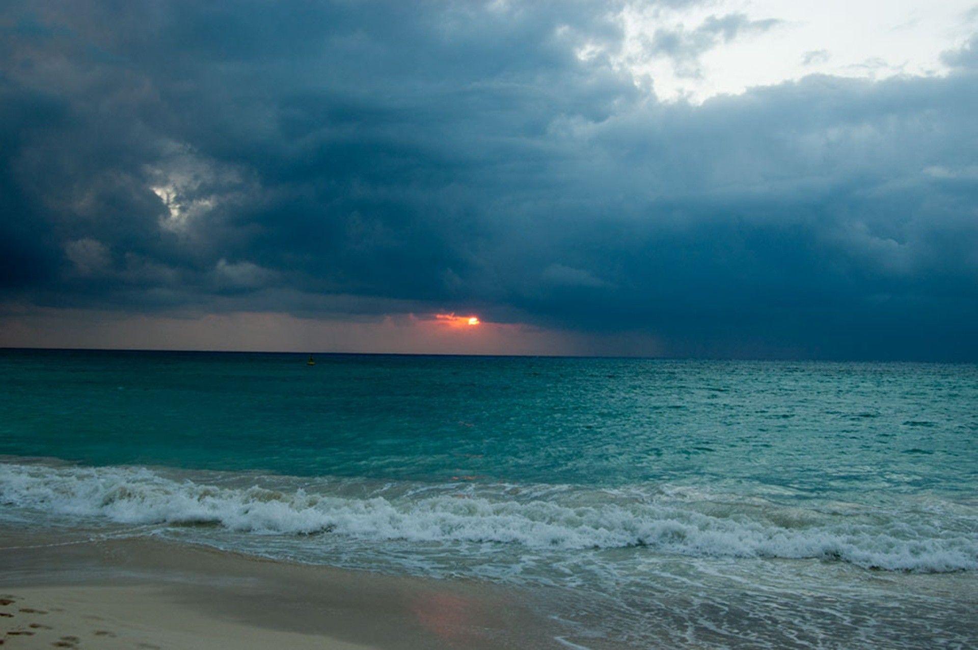 Oceans: Playa Del Carmen Sunrise Mexico Blue Clouds Sky Nature