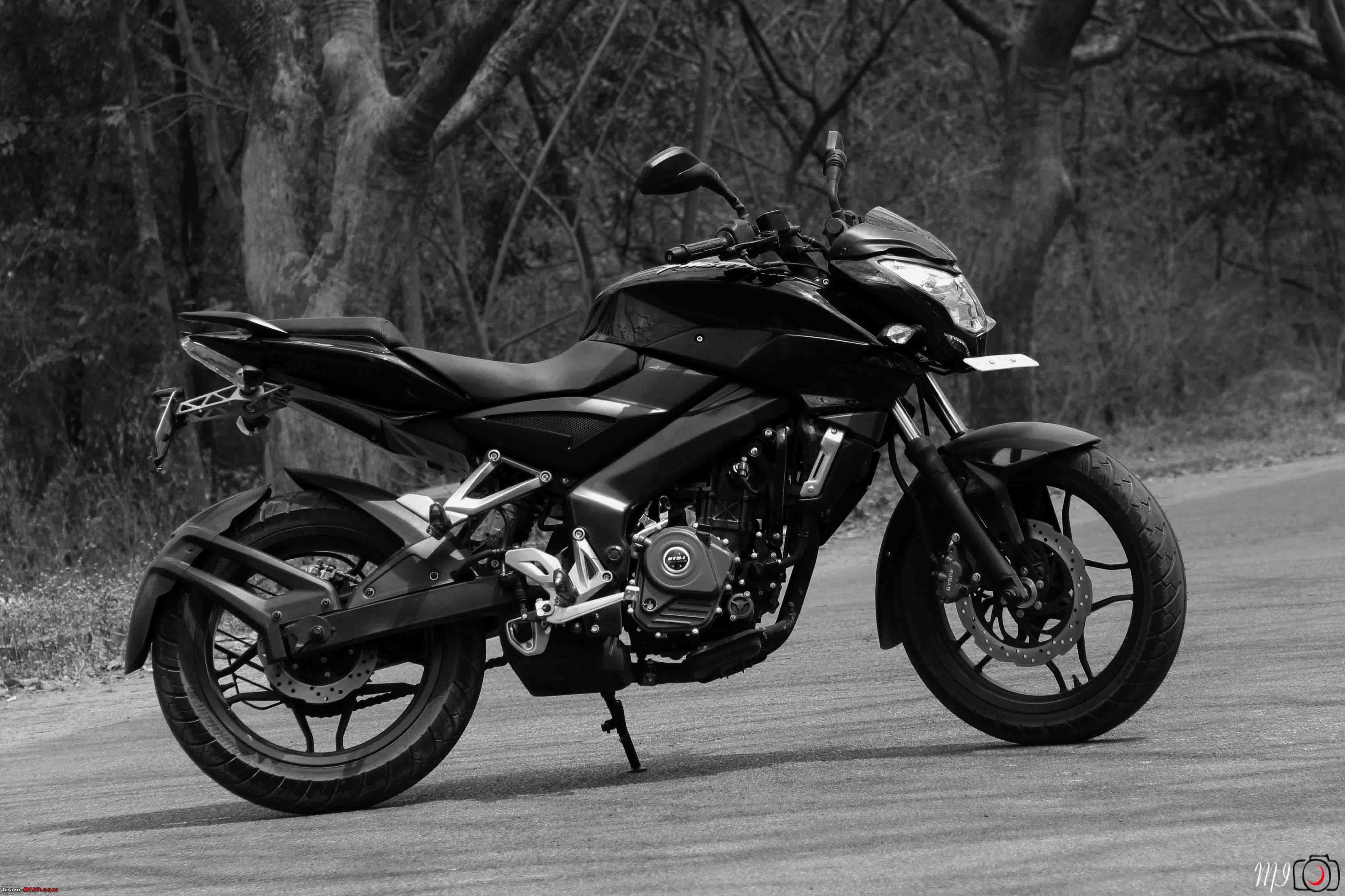 PULSAR 200NS