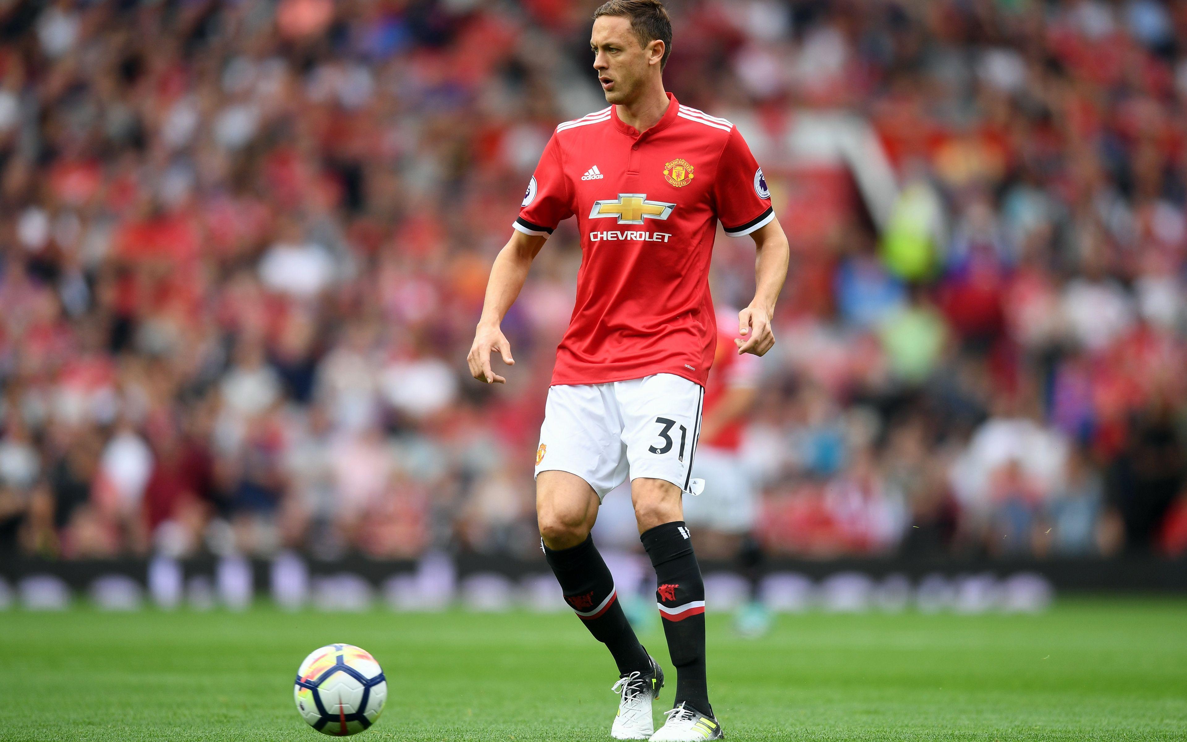 Download Nemanja Matic Manchester United Football Player 480x800